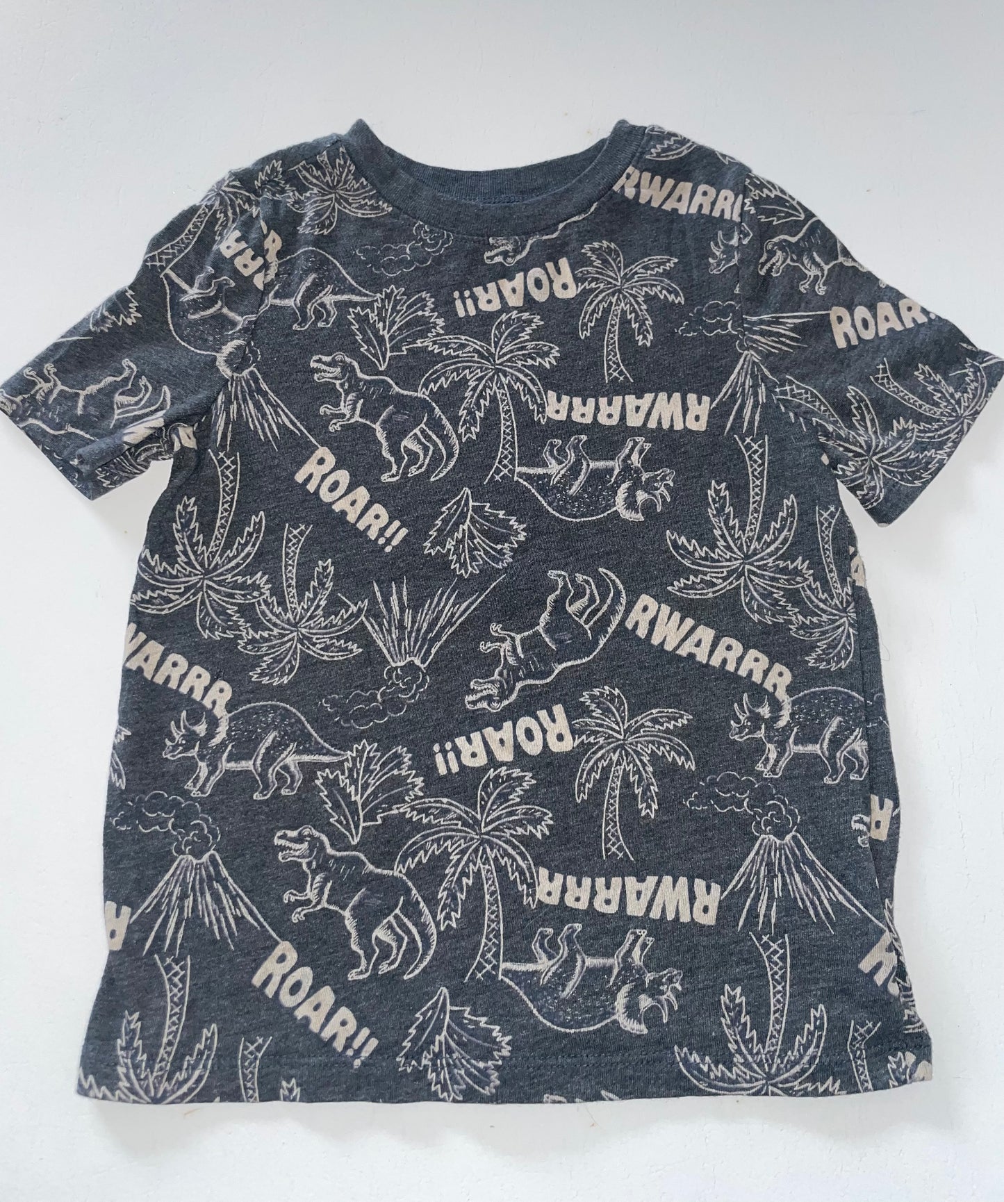 Old Navy 5T *Imparfait*