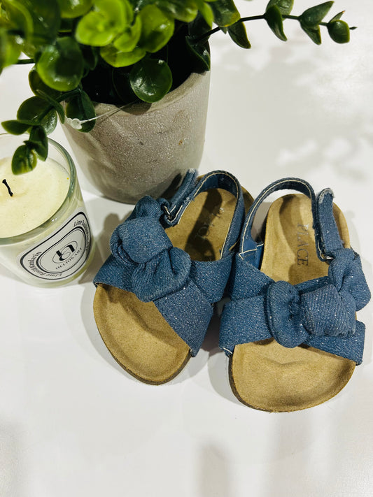 Sandale Children place 6-12mois**neuve