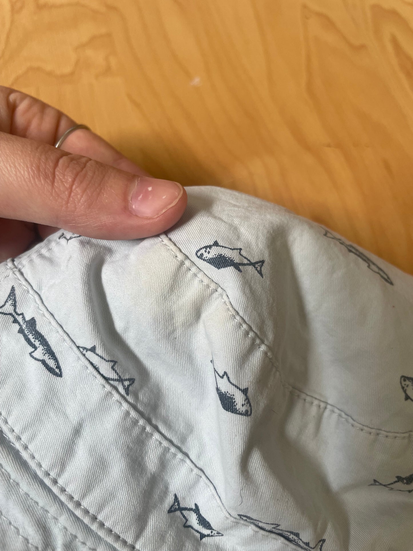 Size 50 (fait 2-3 ans) *petite tache très pâle*