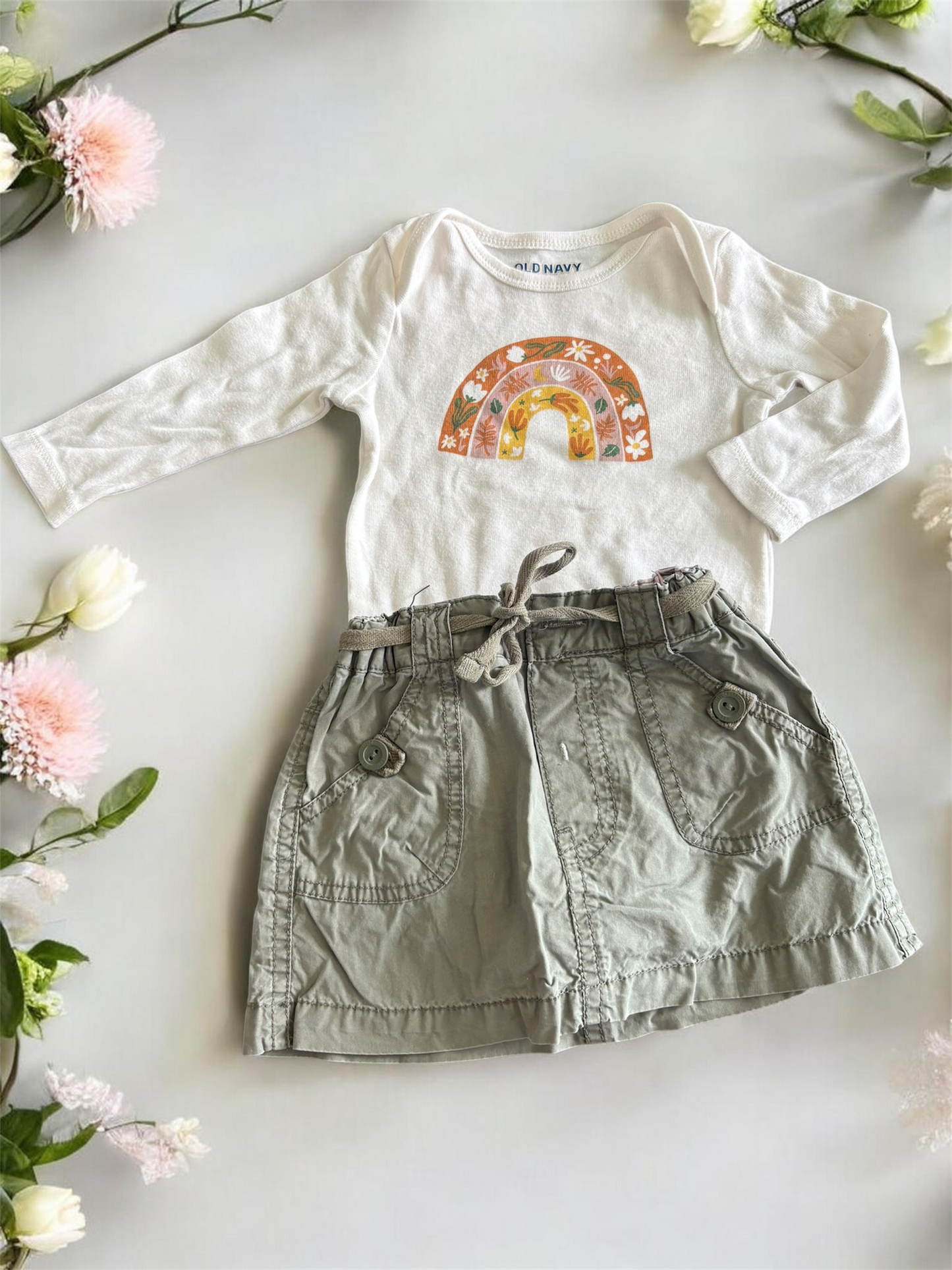 ENSEMBLE / L.O.G.G & Old navy 3-6 mois