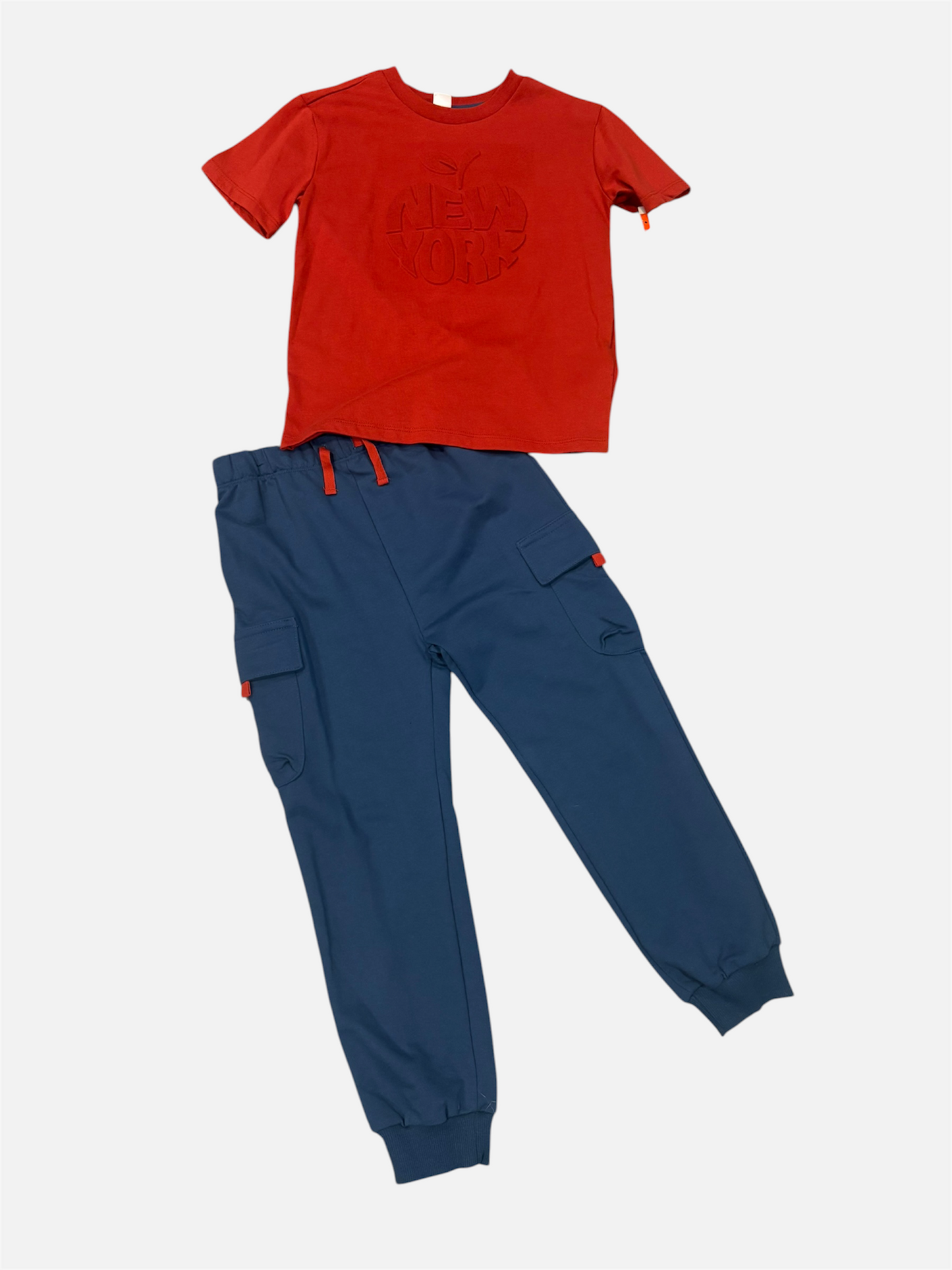 ENSEMBLE / PL kids 6T neuf*