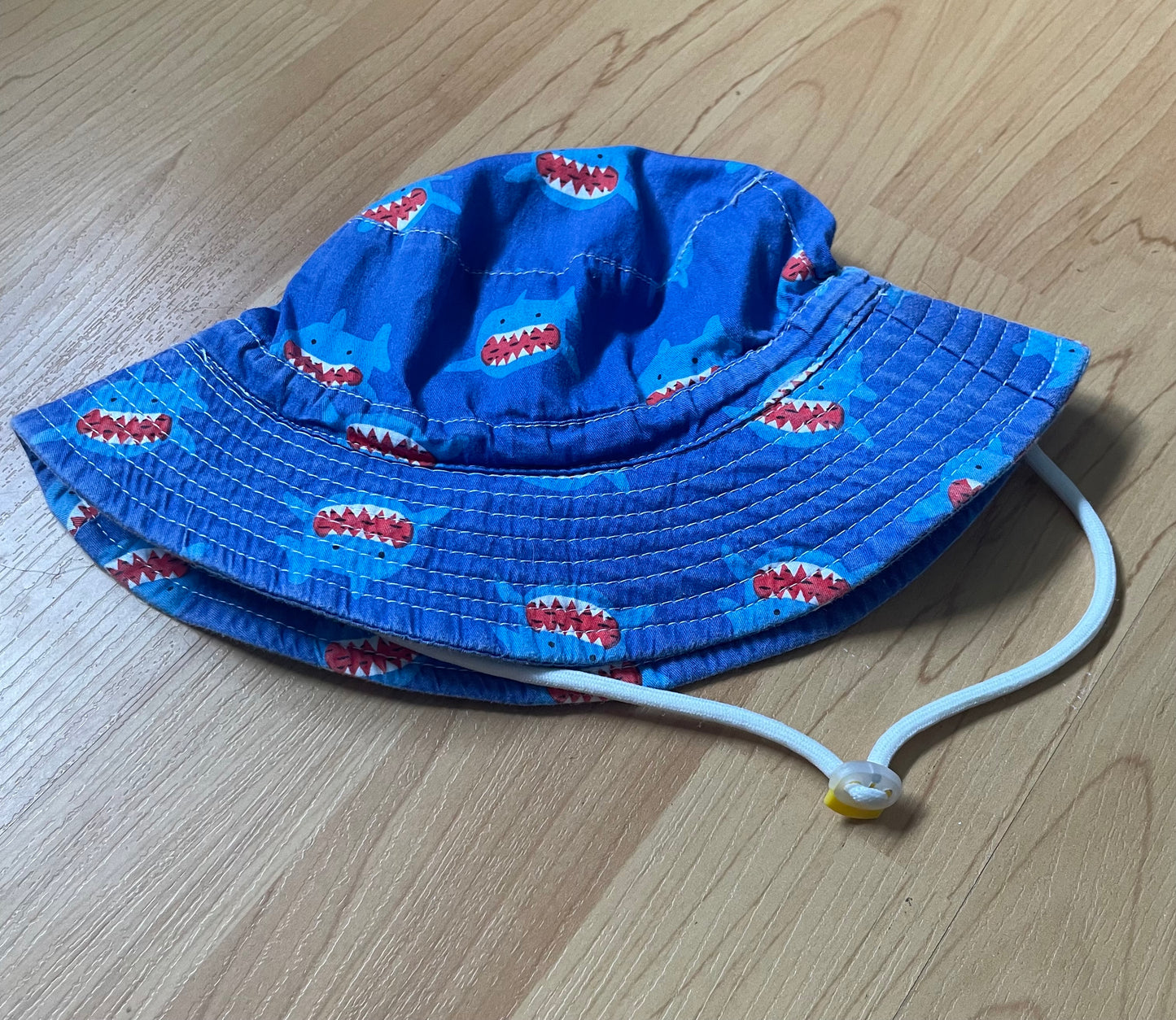Size 54 (fait 5-8ans)