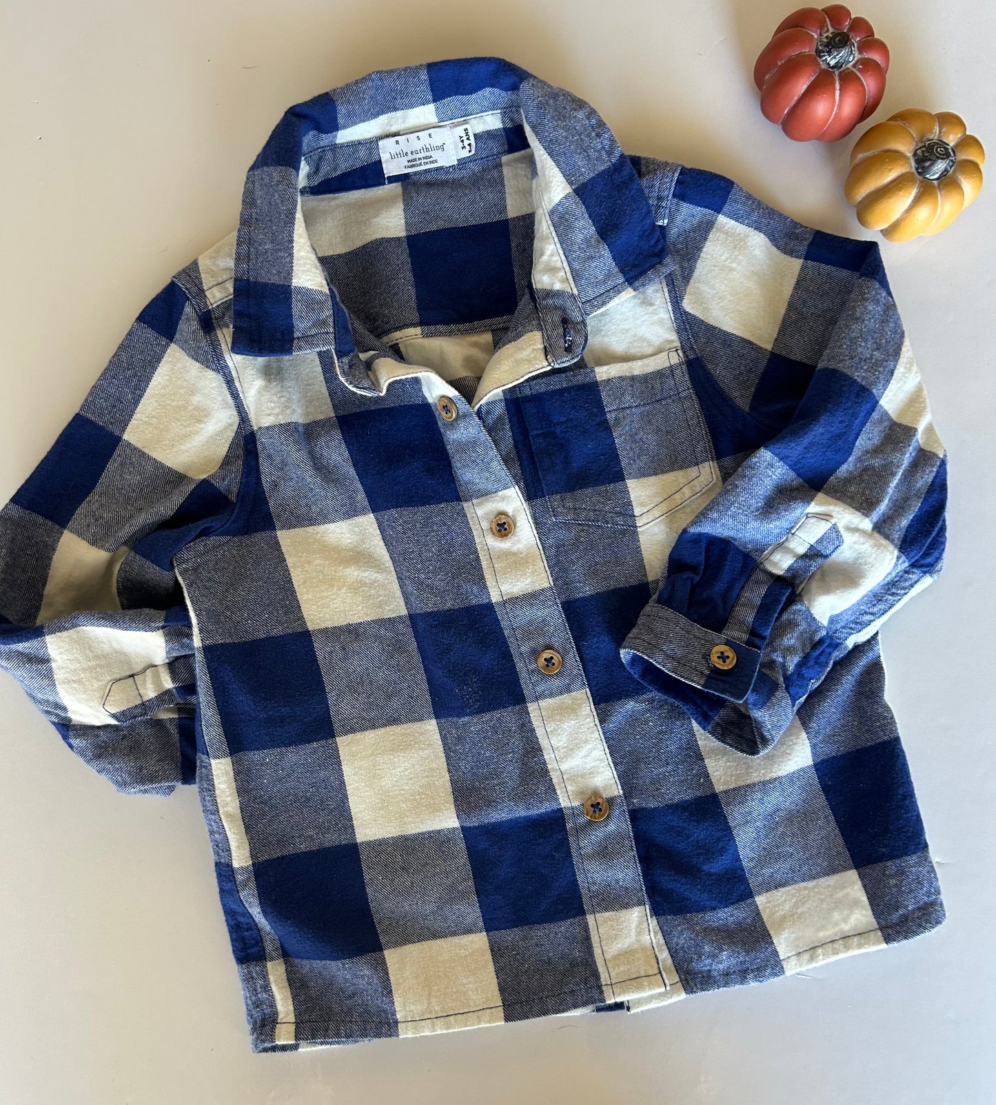 Little earthling 3-4T