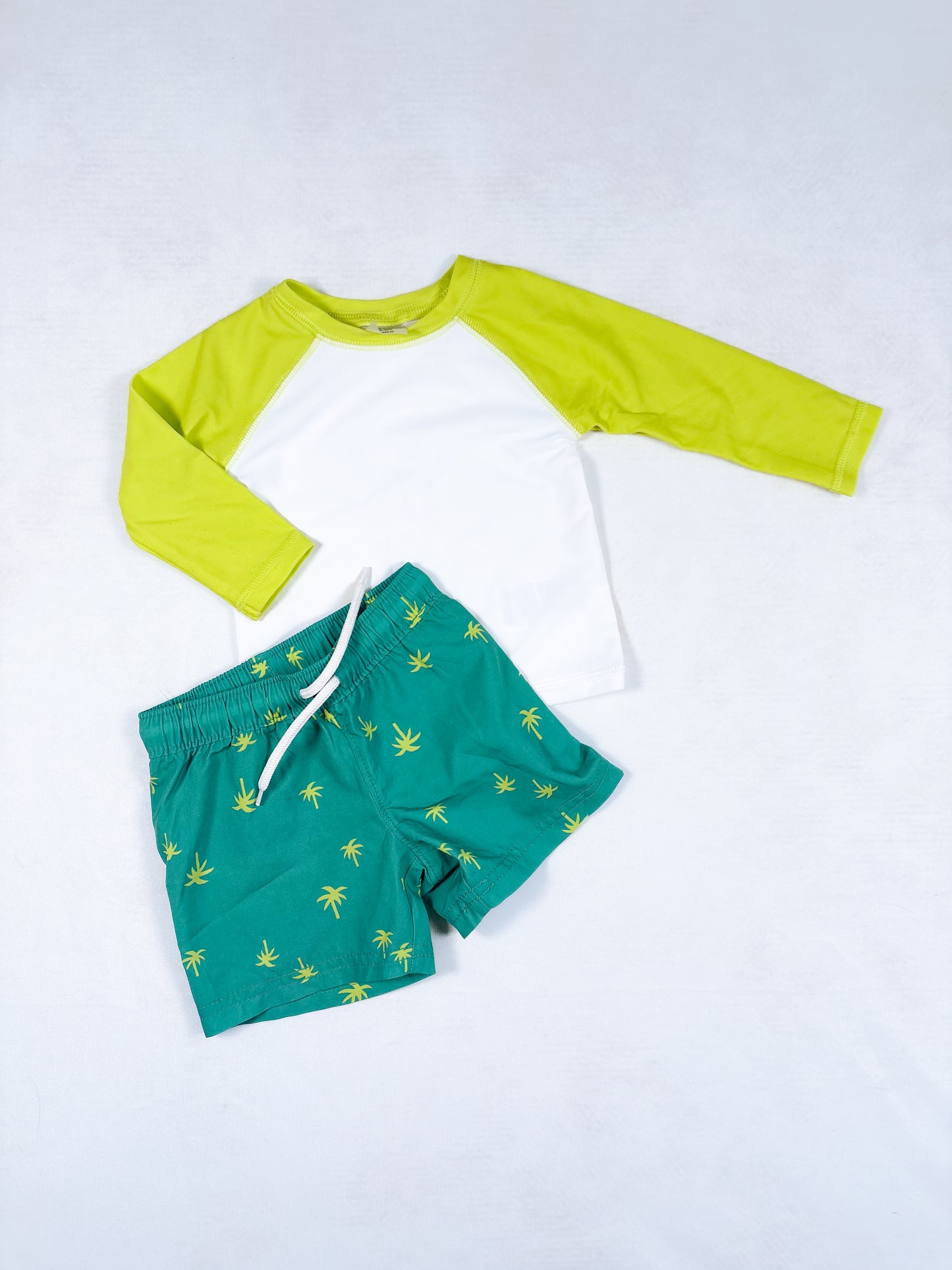 MAILLOT DE BAIN / Old Navy 6-12 mois