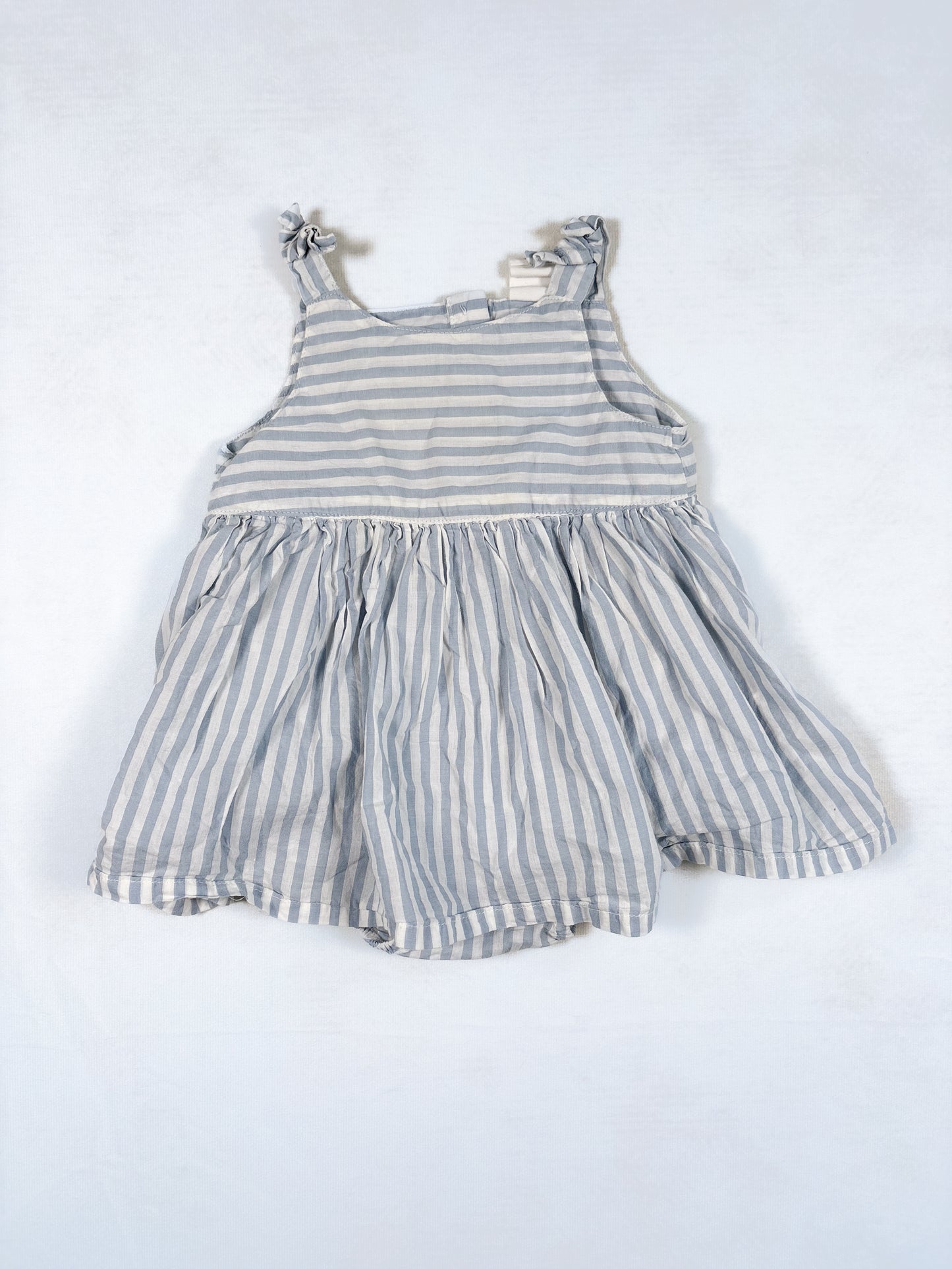 ROBE / H&M 4-6 mois