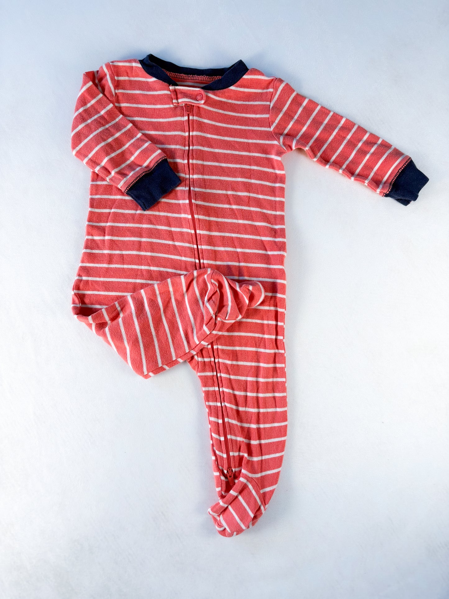 PYJAMA / Carter's 9 mois