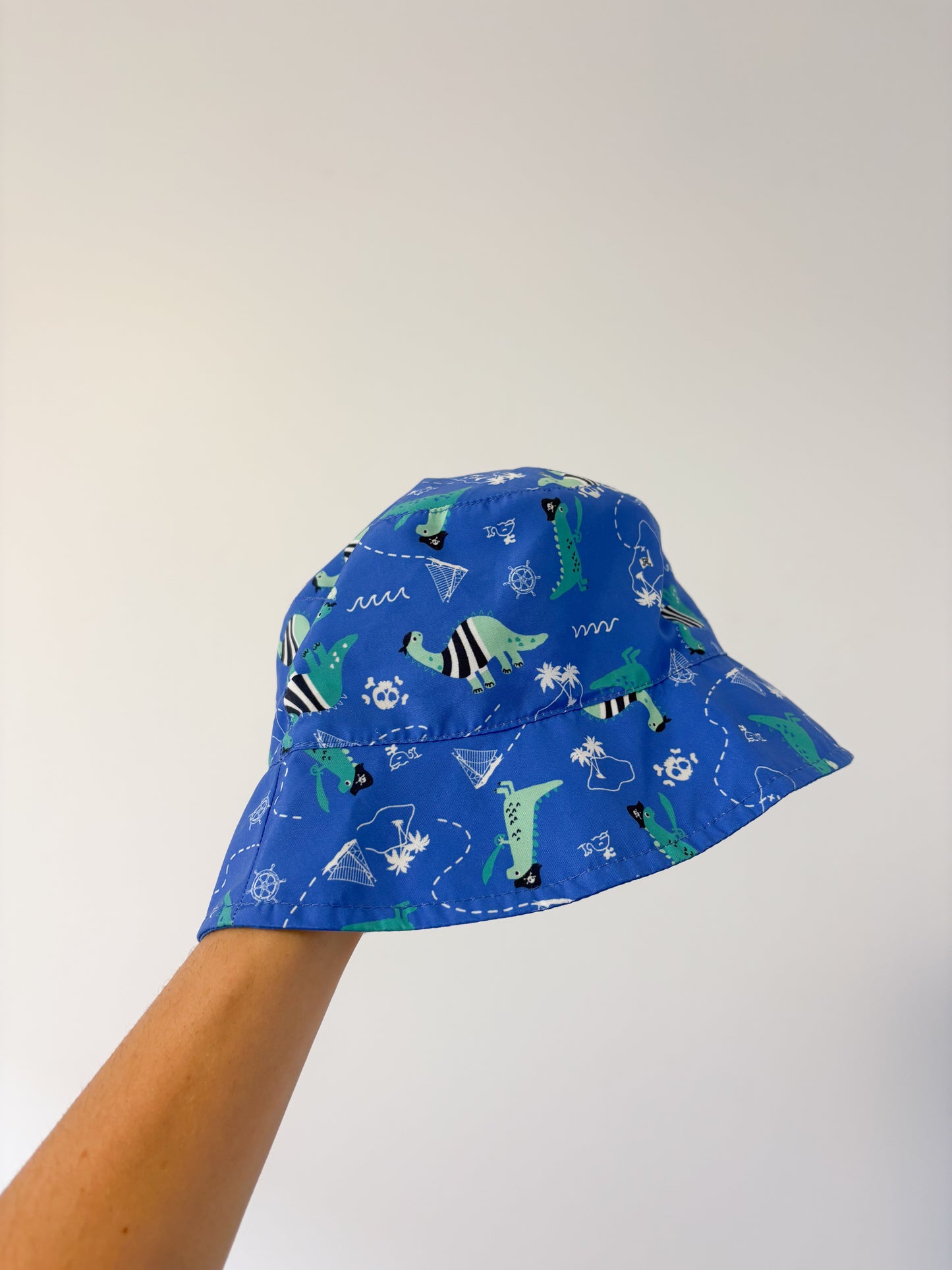 CHAPEAU / Joe fresh réversible 2-3T