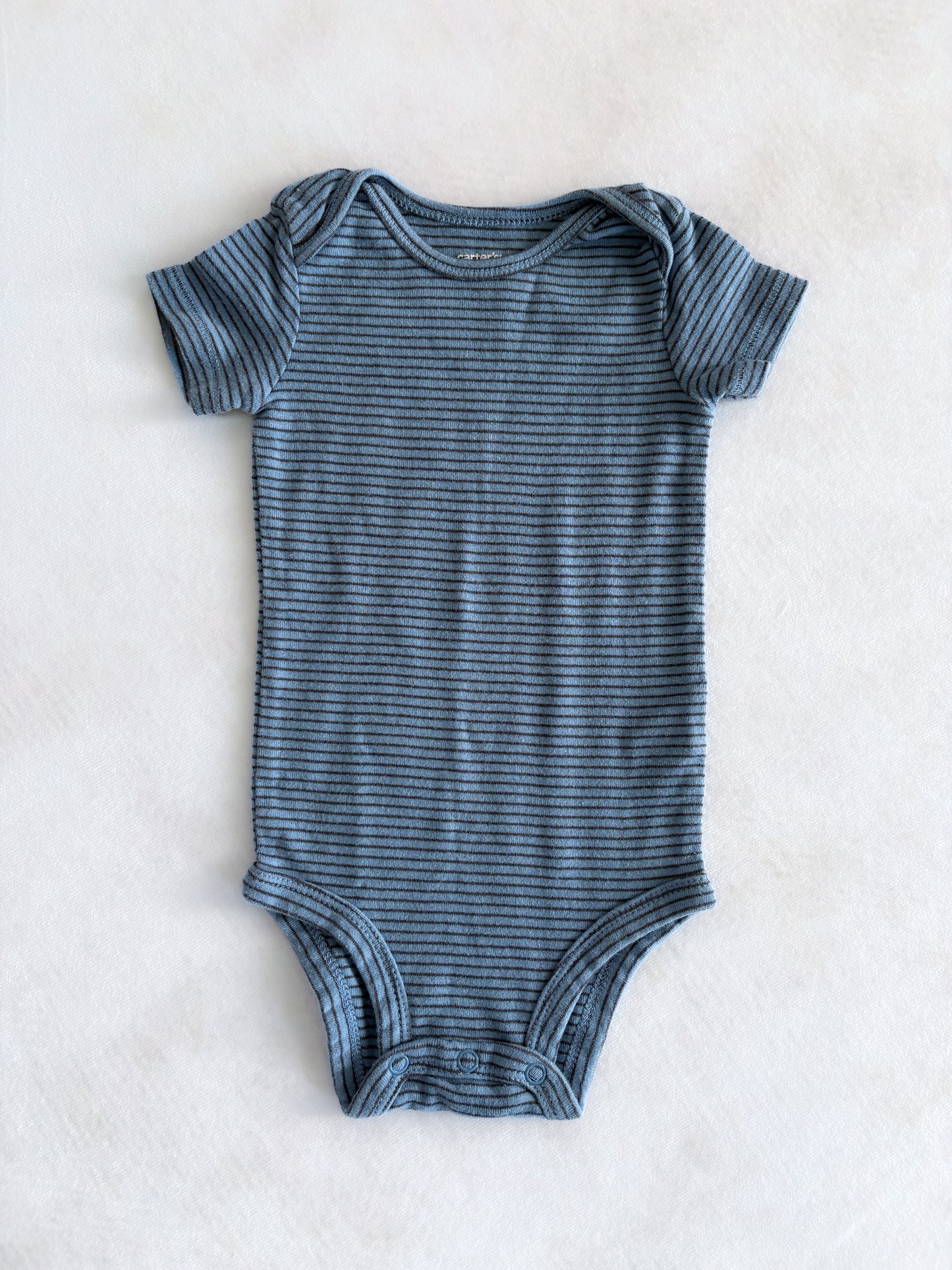CACHE-COUCHE / Carters 6 mois