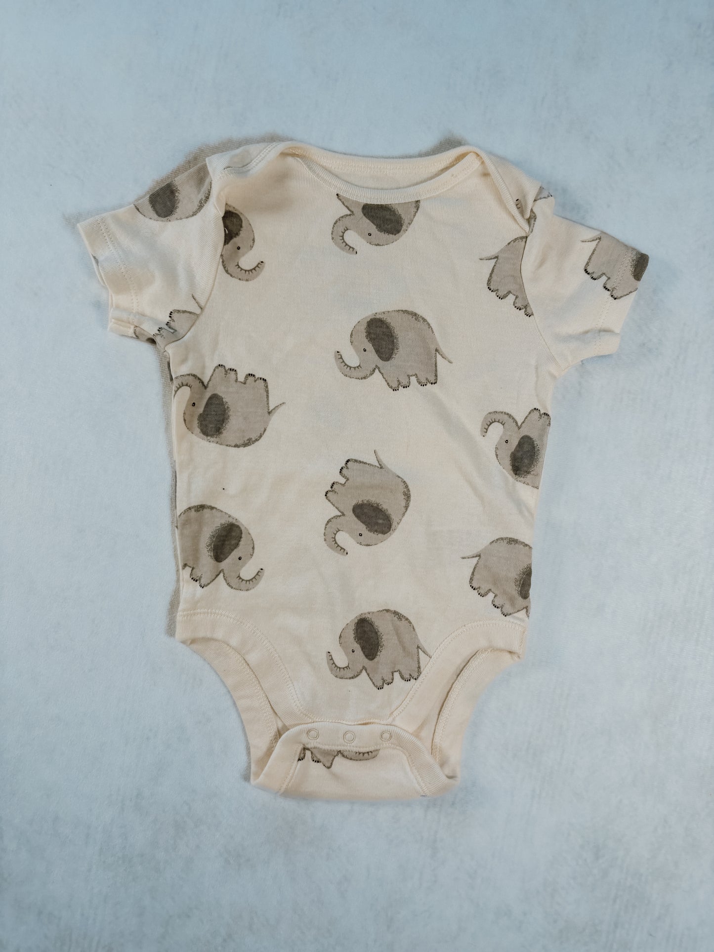 CACHE-COUCHE MANCHES COURTES / Old Navy 18-24 mois