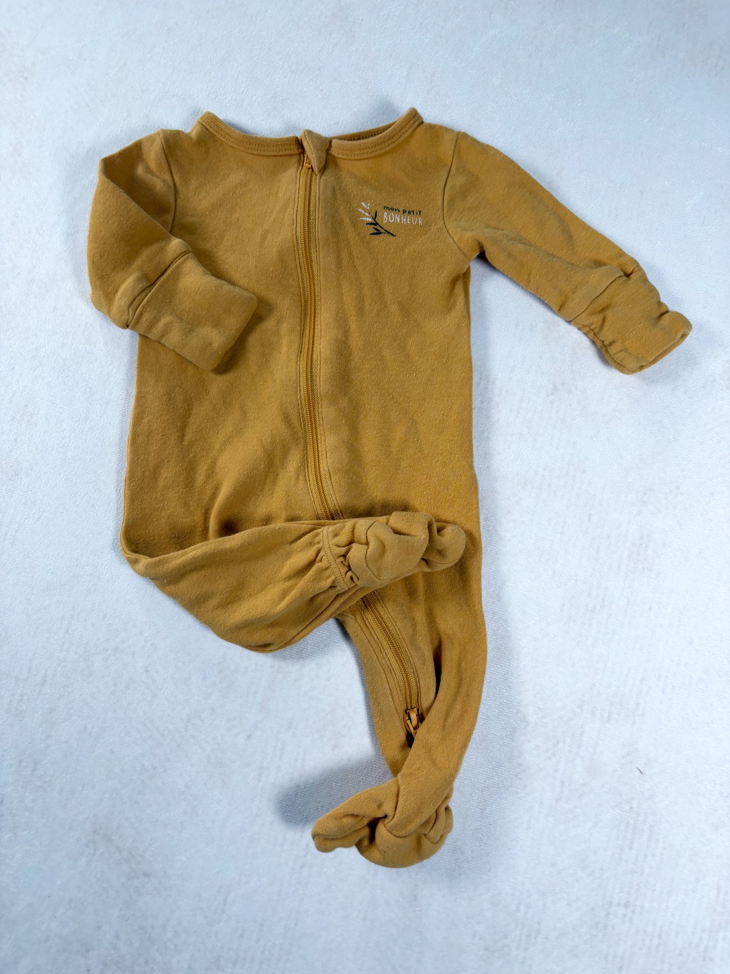 DORMEUSE / Trois moutons 1 mois