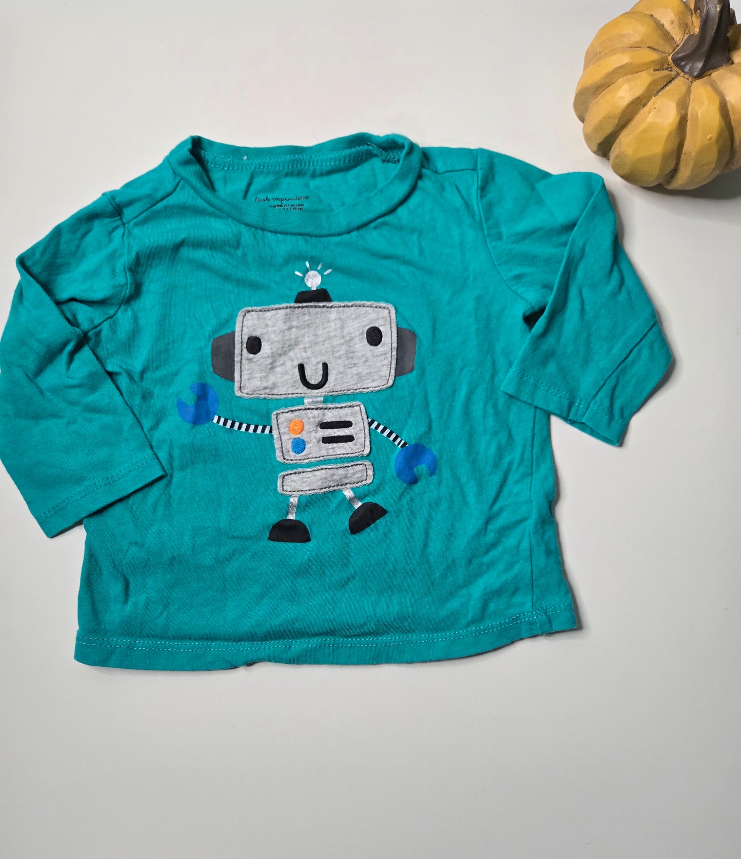 First impressions 6-9M