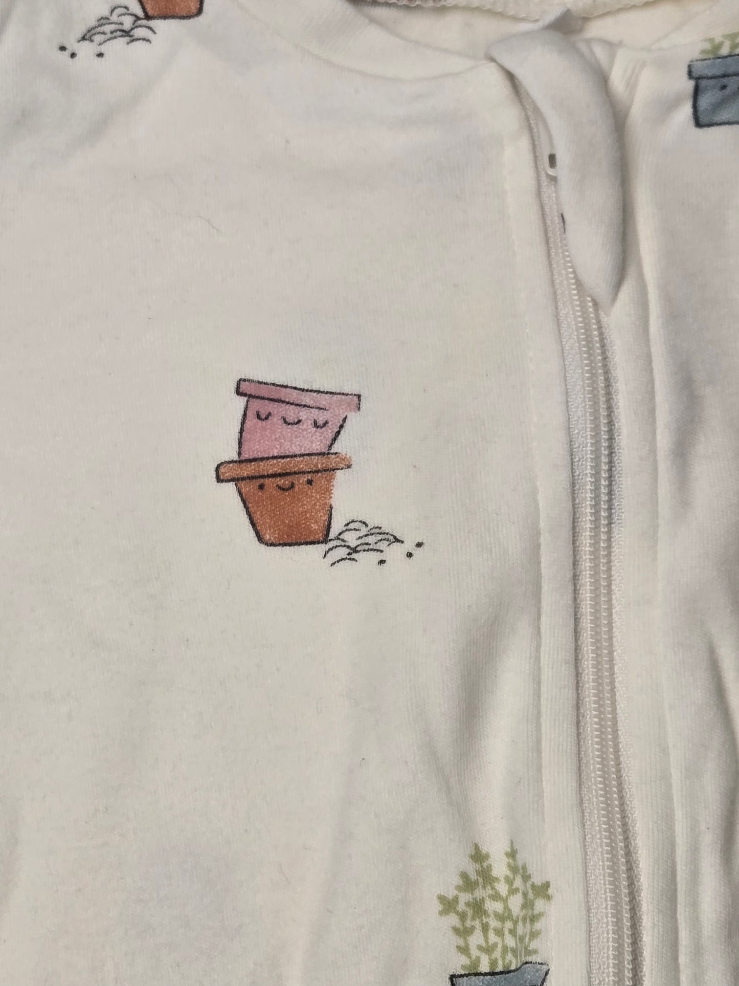 Pekkle 12M *tâche peu visible*