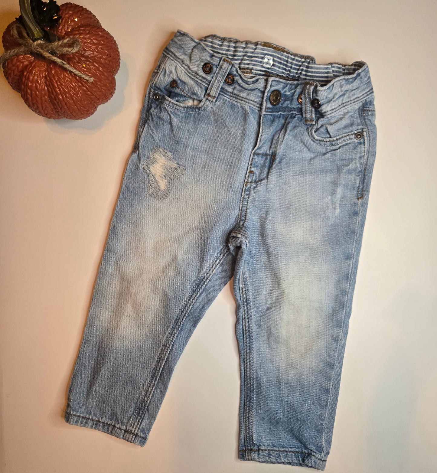 H&M 6-9M *imparfait* (Fait grand & Ajustable)