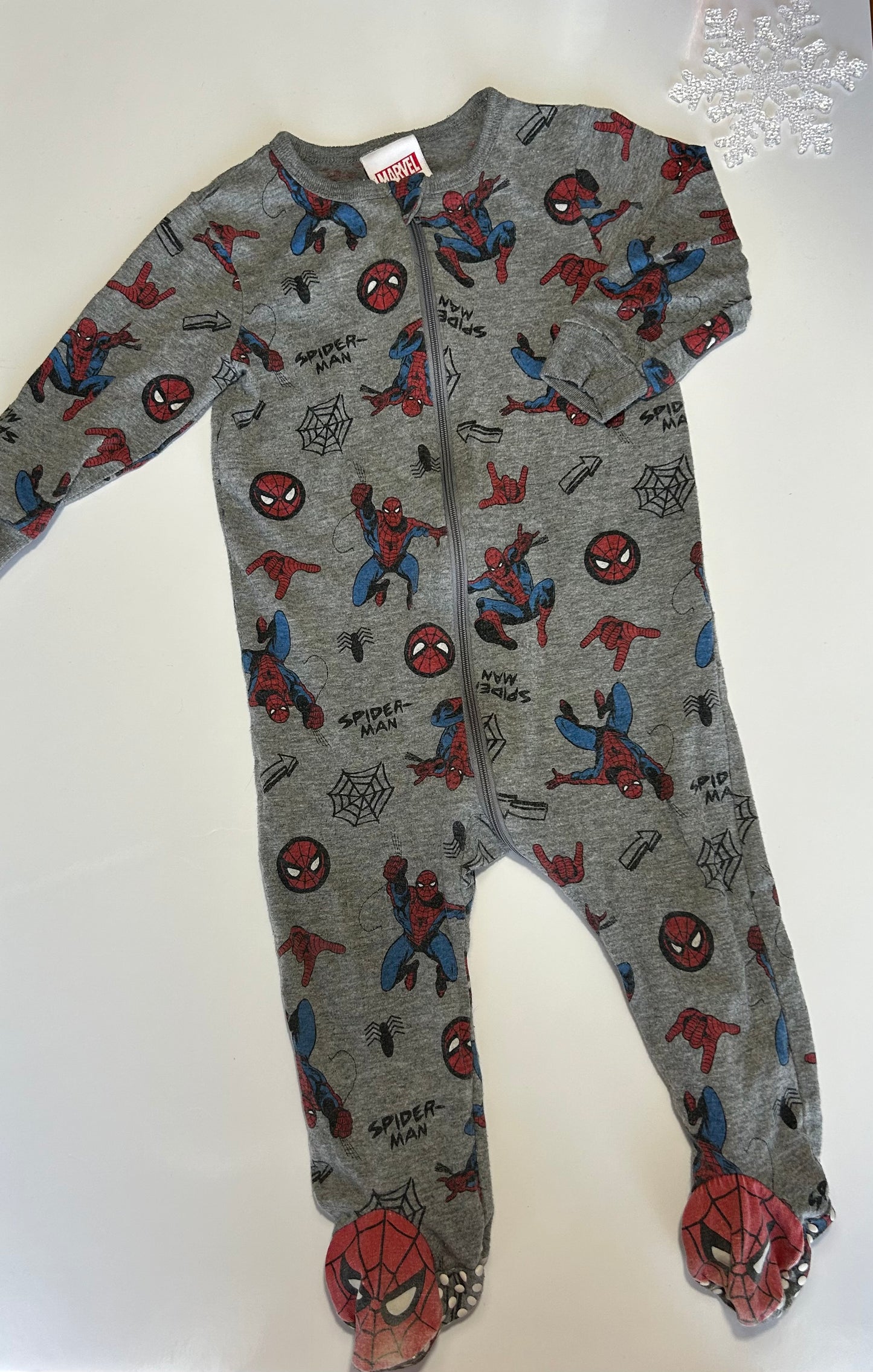 Marvel 12-18m *usé aux pieds*