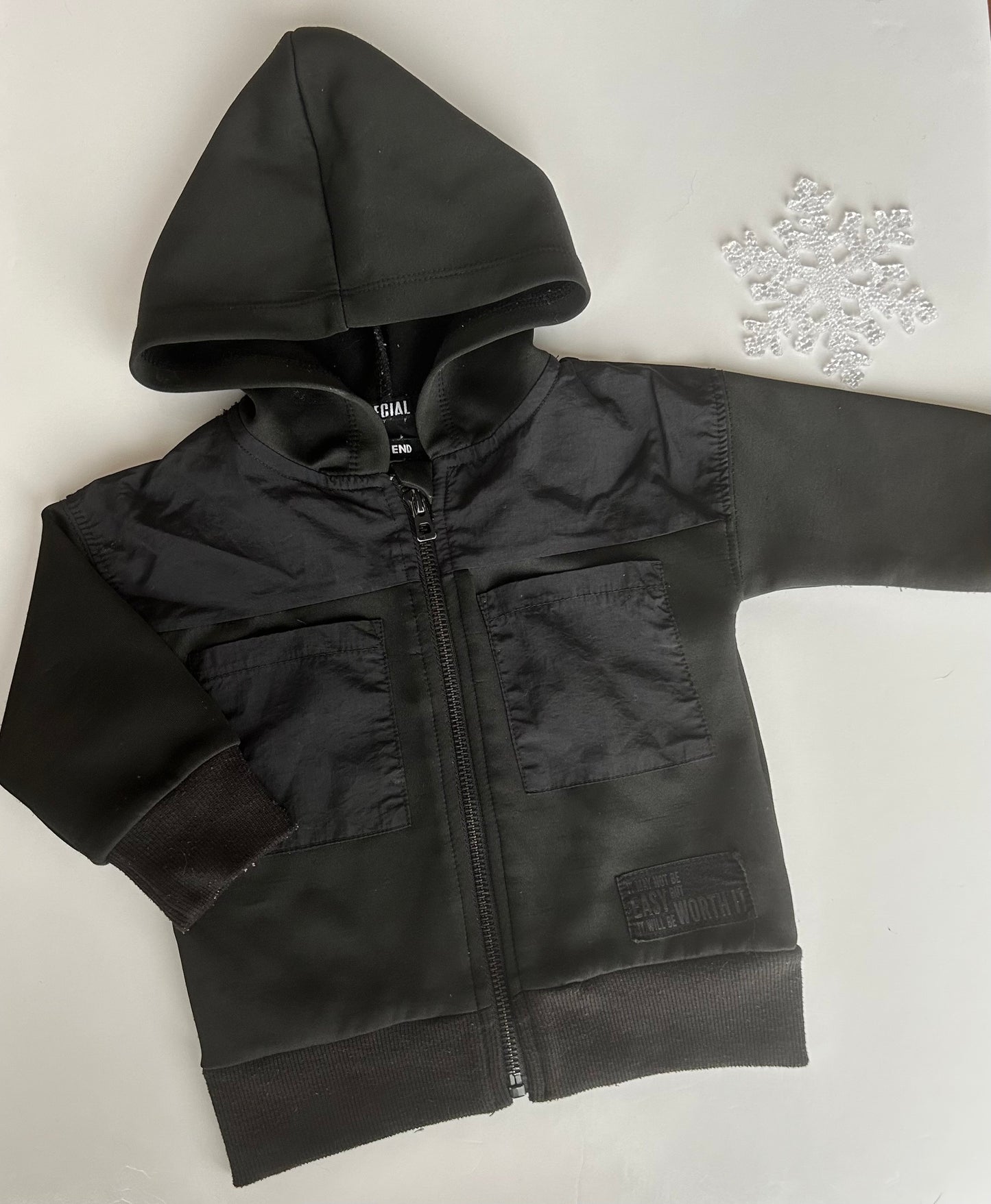 Mile end 12m *mini imperfection à la manche*