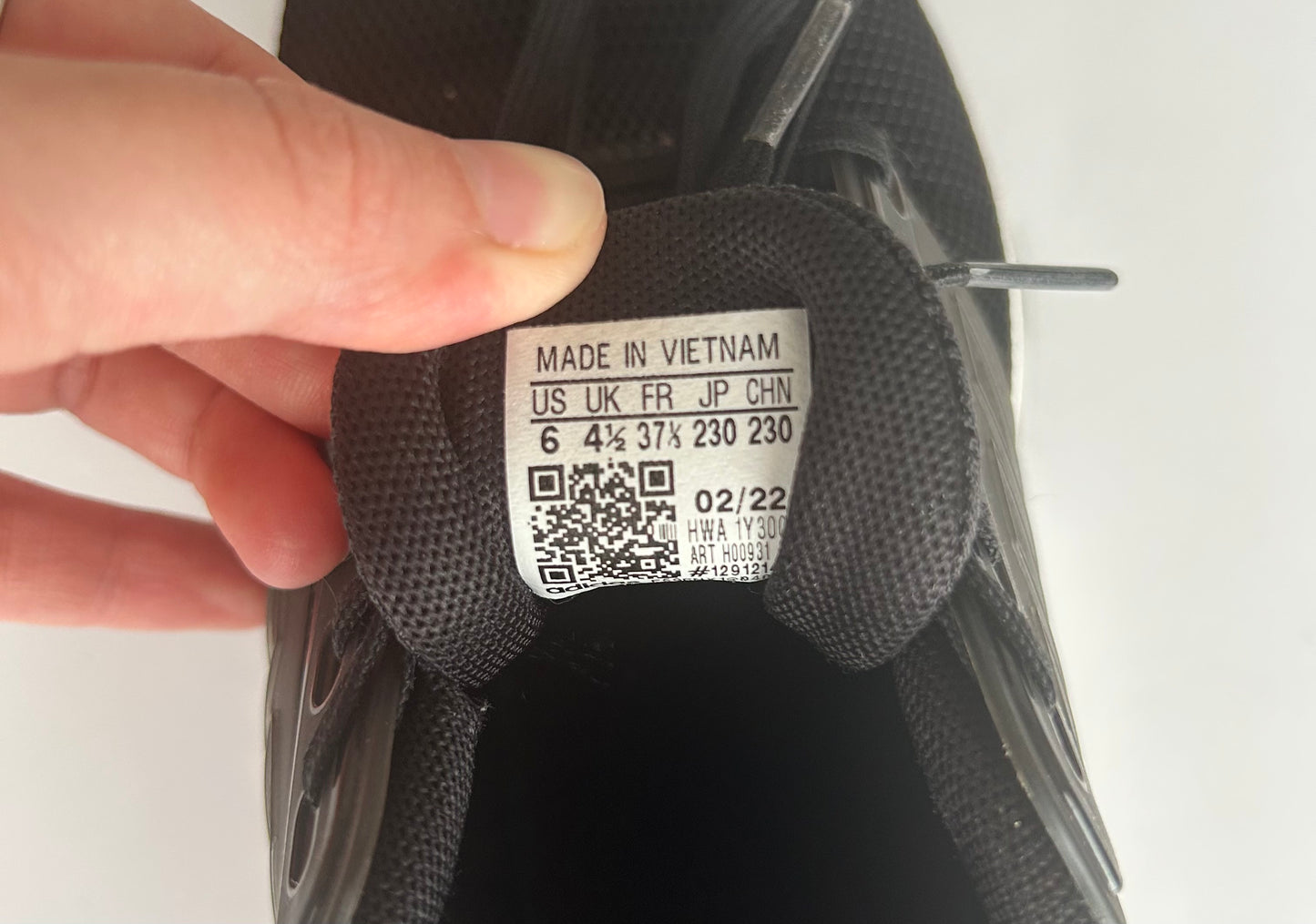 Adidas gr:6 *comme neuf*