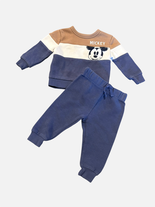ENSEMBLE / Disney baby 3 mois