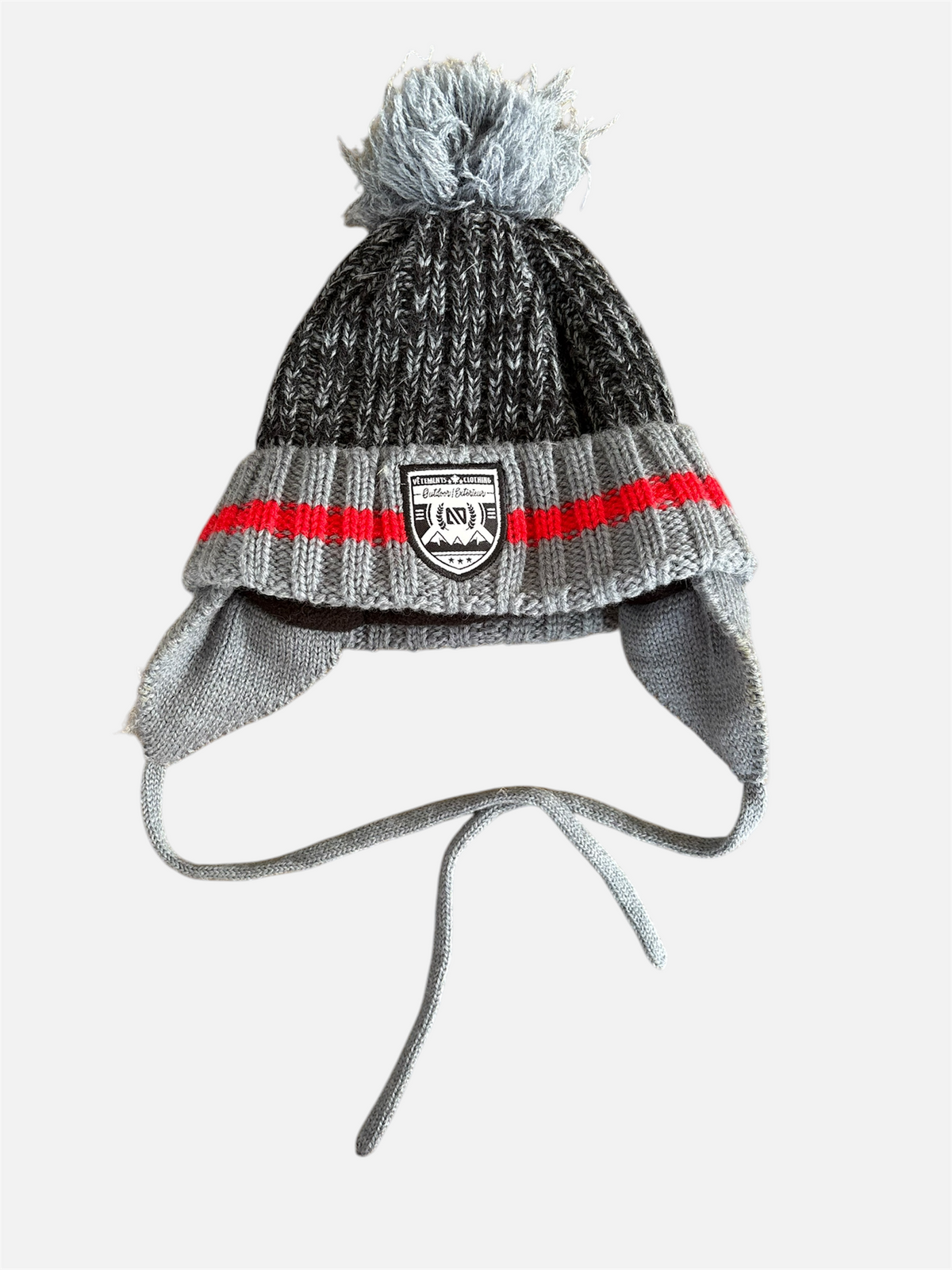 TUQUE / Nano 2-4 ans