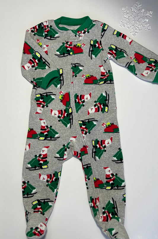 Carter’s 6-9m (polar)