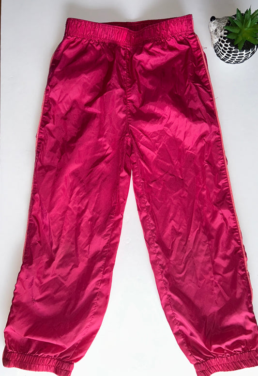 Joe Fresh 5ans (pantalon pluie) *petit trou au bas de la jambe gauche*