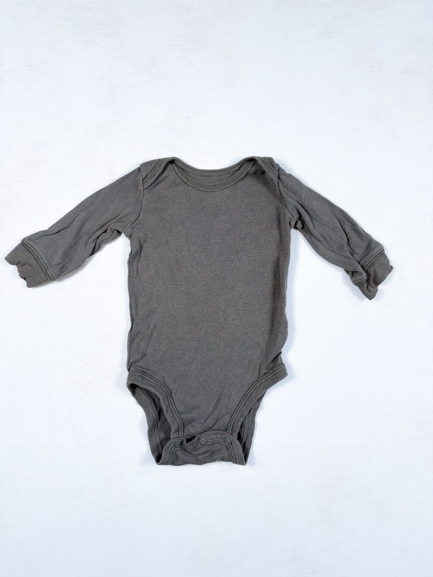 CACHE-COUCHE / Carter's 3 mois