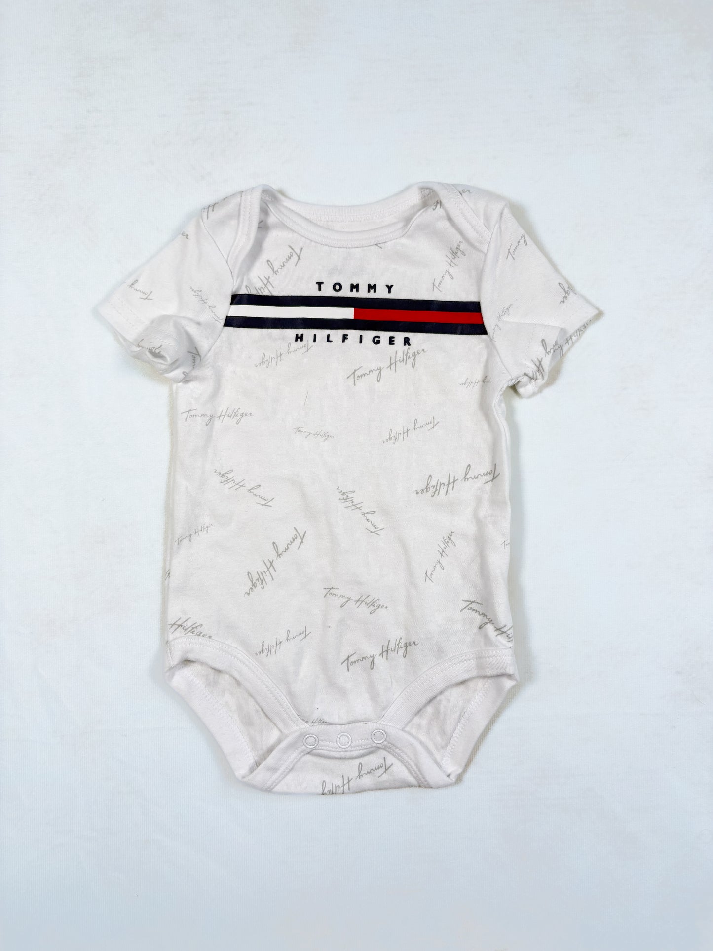 CACHE-COUCHE MANCHES COURTES / Tommy Hilfiger 3-6 mois