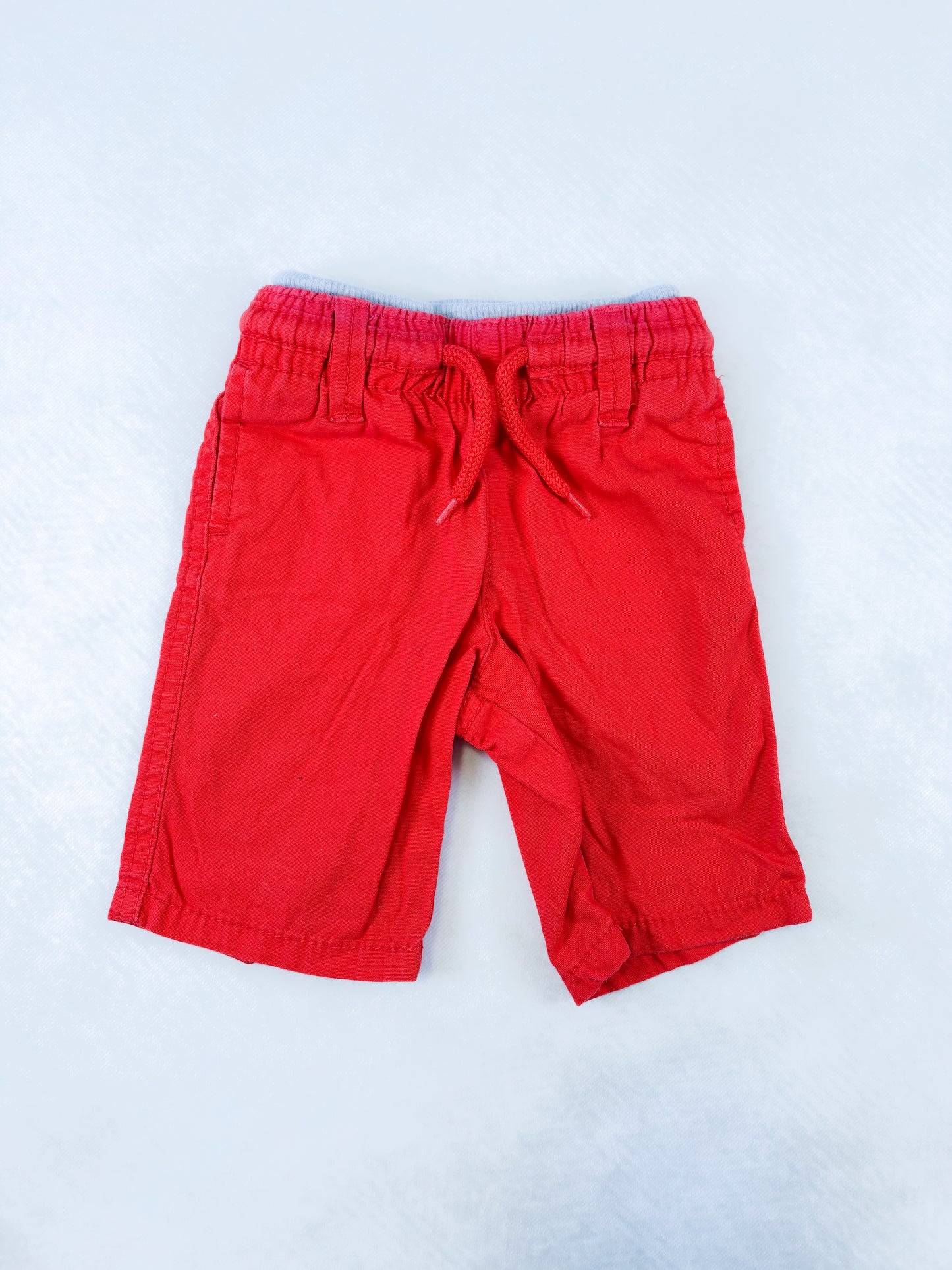 SHORT / OshKosh 6 mois