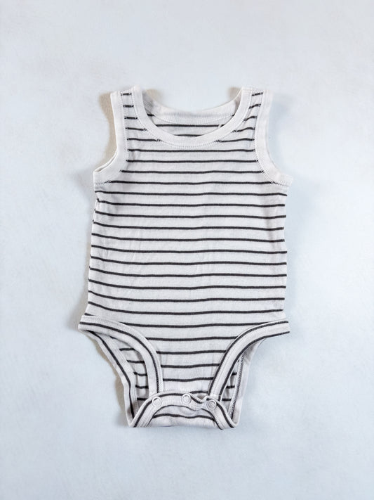 CACHE-COUCHE / Carter's 3 mois