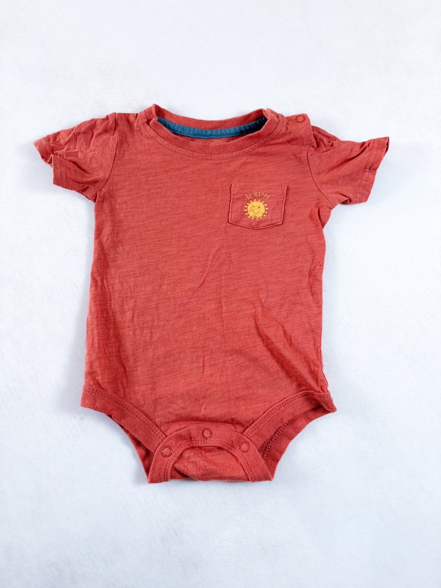 CACHE-COUCHE MANCHES COURTES / George 3-6 mois