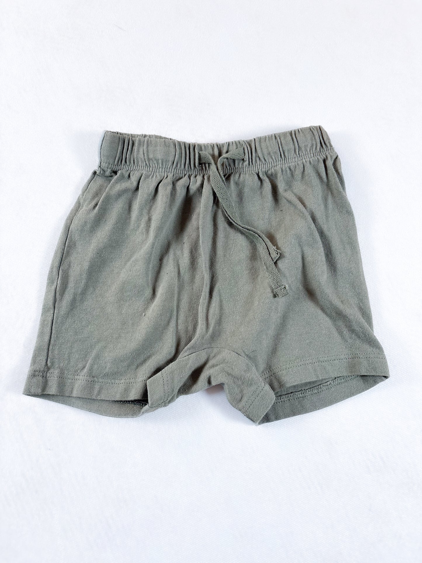 LOT DE SHORT / H&M 12-18 mois