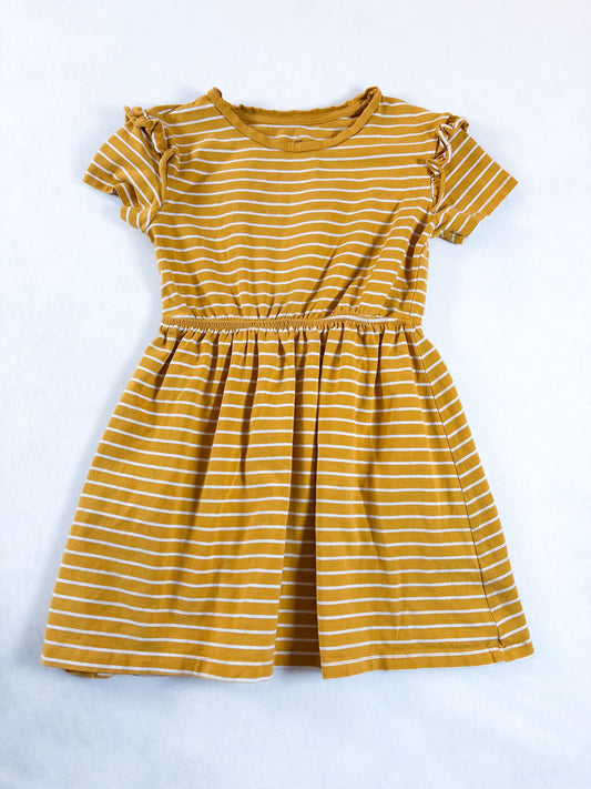 ROBE / TAG 6T