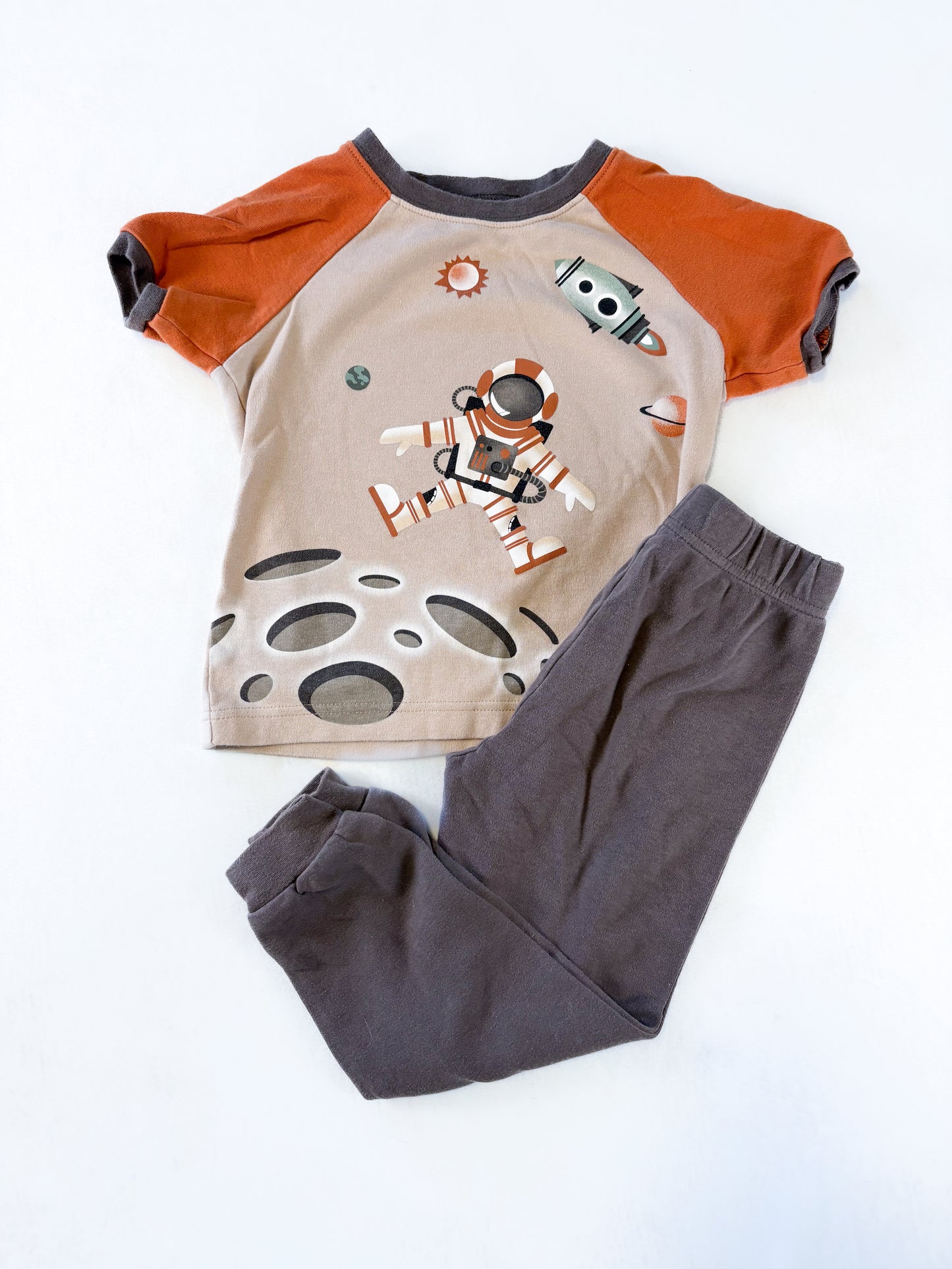 PYJAMA / Pekkle 4-5T