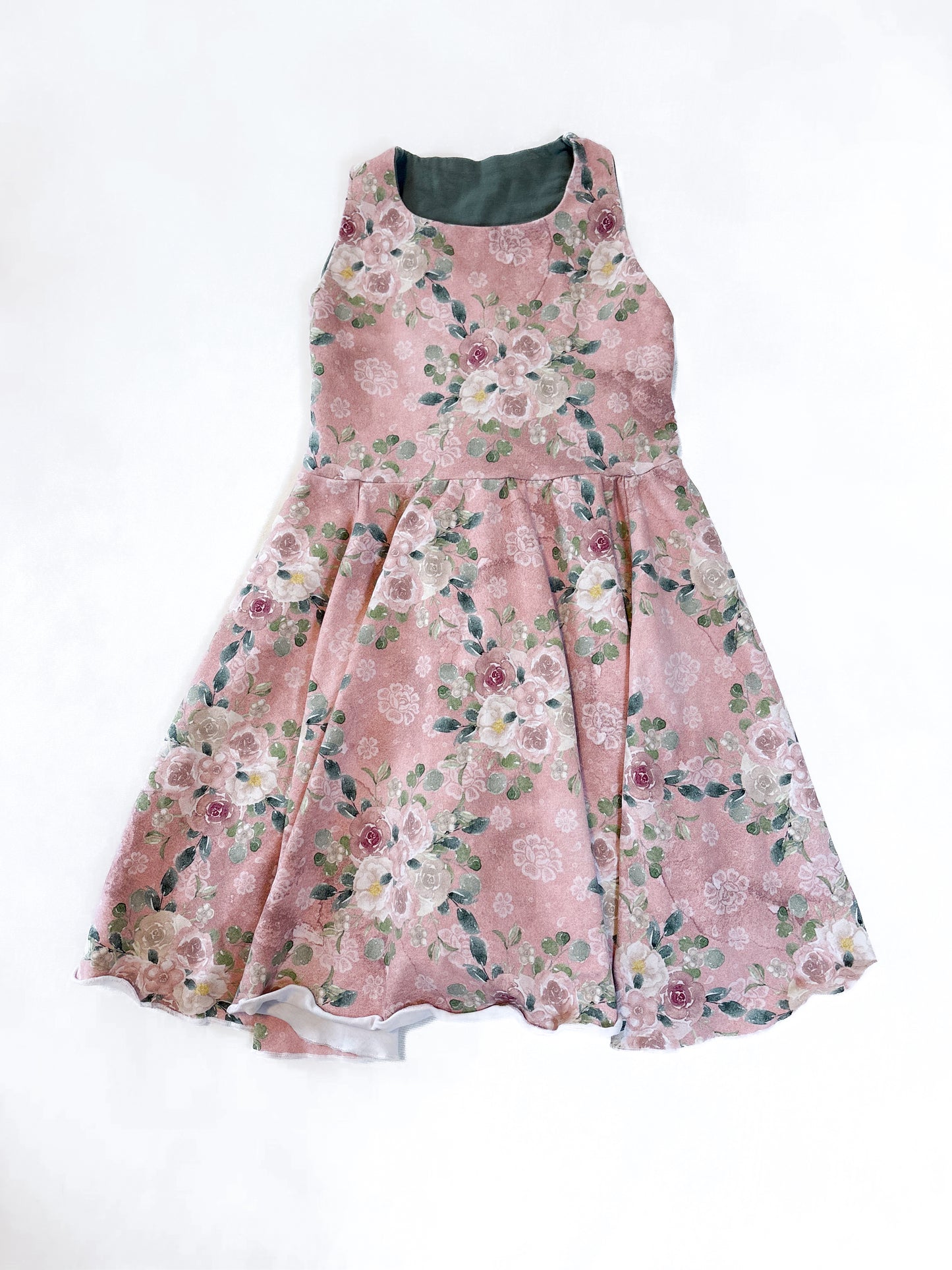 ROBE / Création Québécoise Mstpi 5T