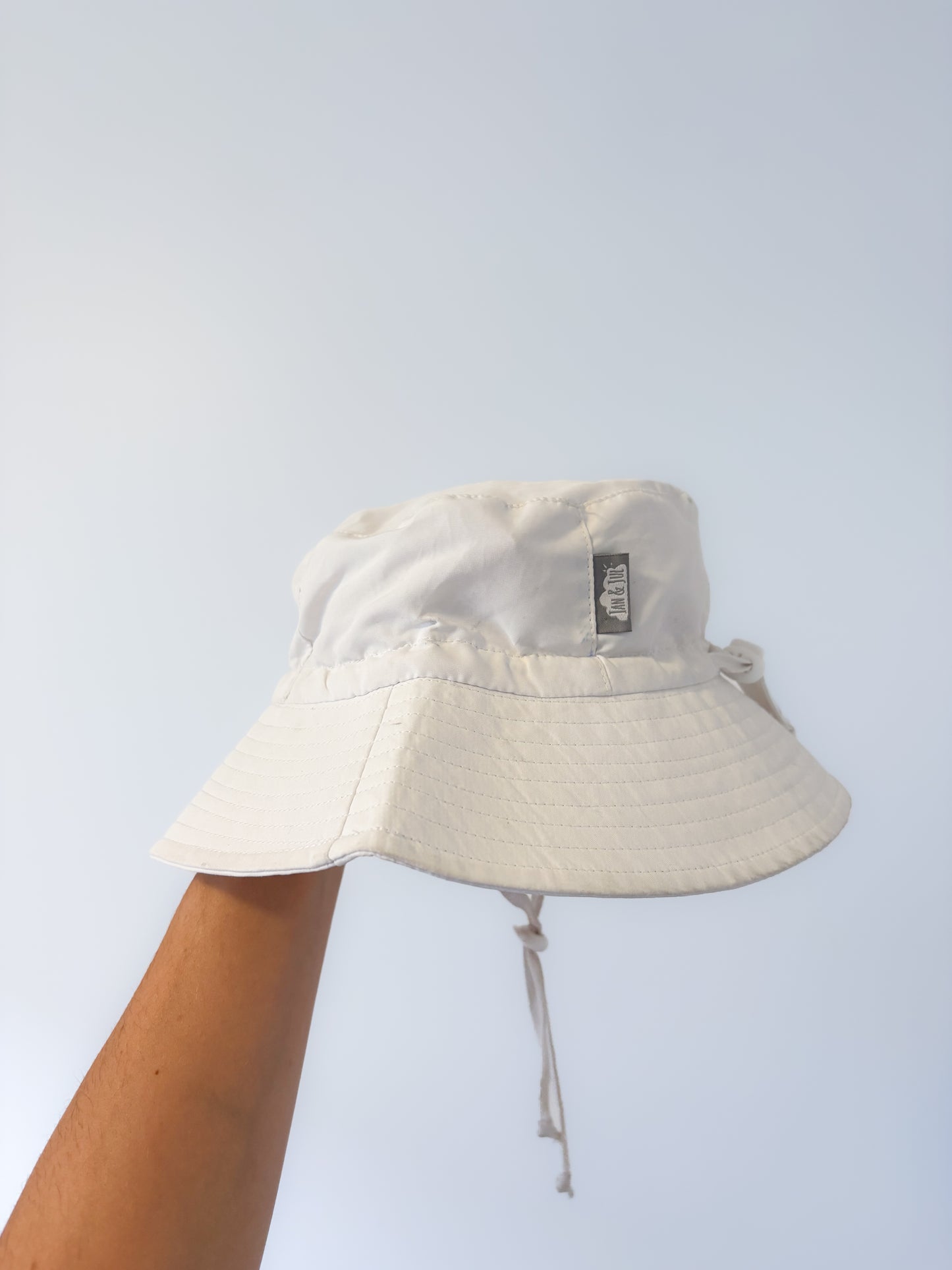 CHAPEAU / Jan & Jul 6-24
