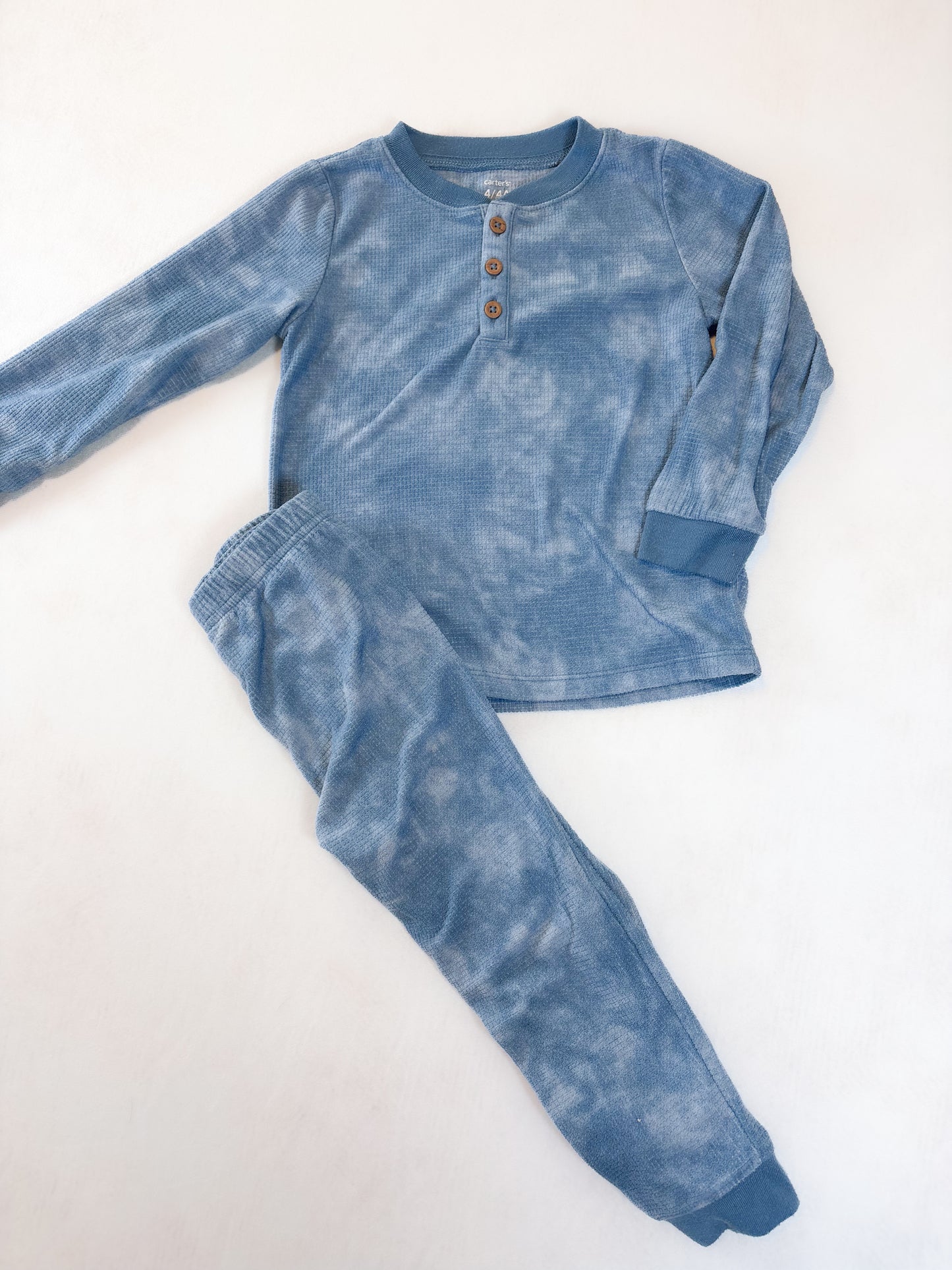 PYJAMA / Carter’s 4T