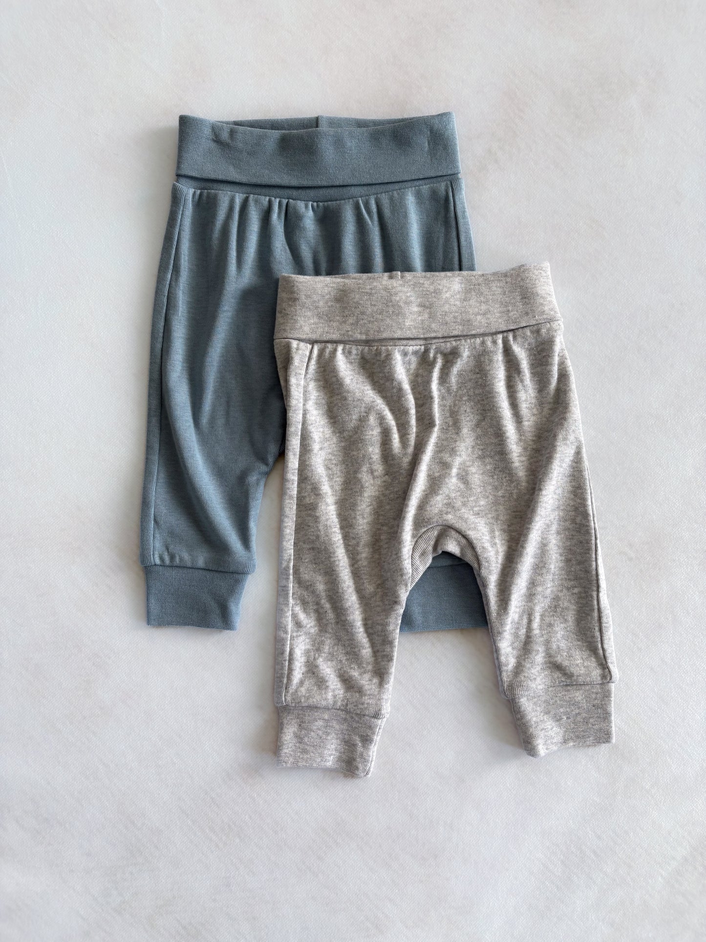 Pantalons BIO / H&M 1-2 mois neuf*