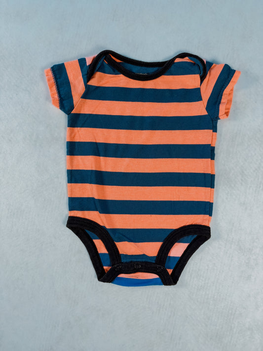 CACHE-COUCHE MANCHES COURTES / Carter's 3 mois