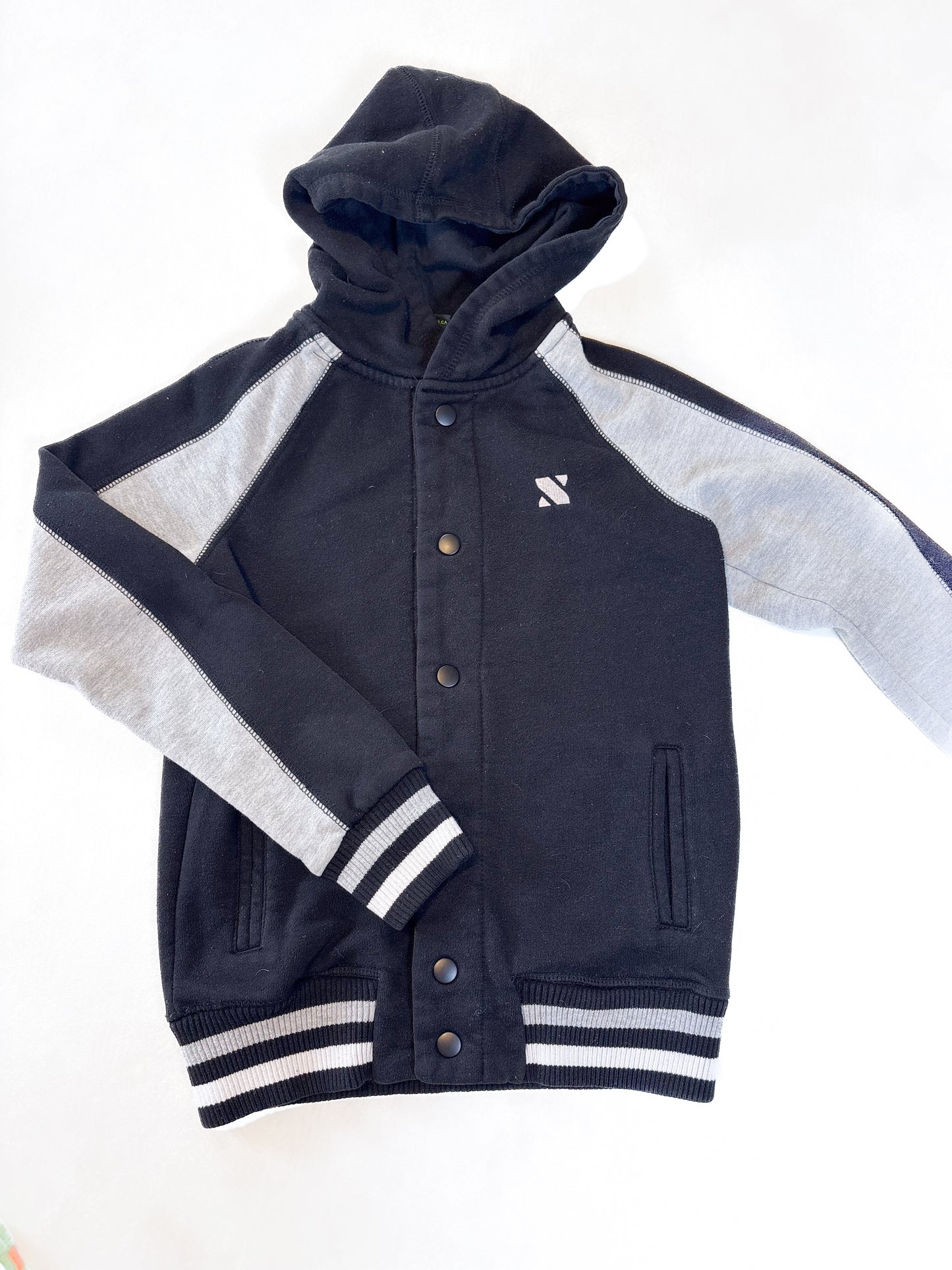 VESTE / 8 ans