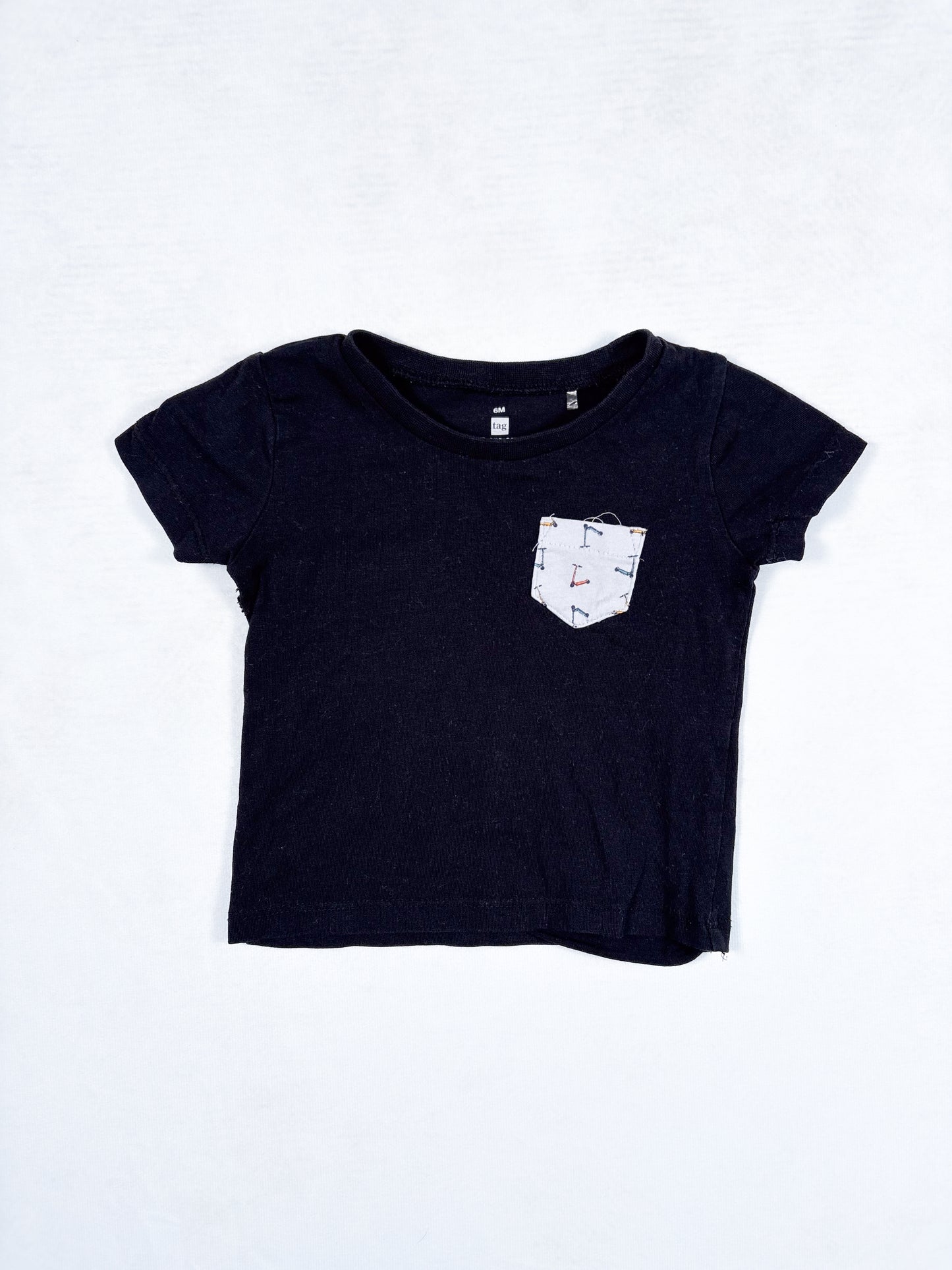 T-SHIRT / TAG 6 mois