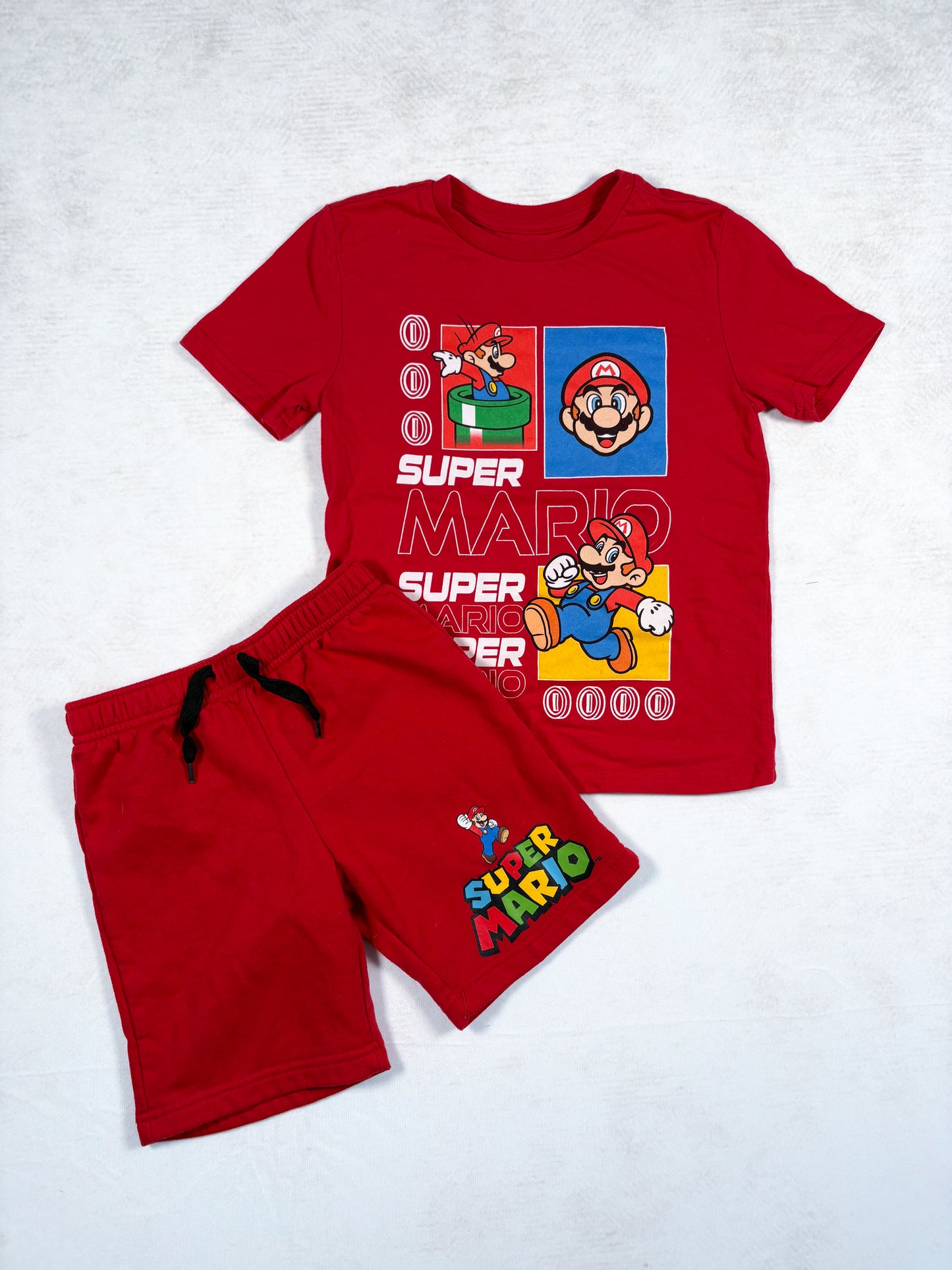 ENSEMBLE 2 PIÈCES / Super Mario 5-6 ans