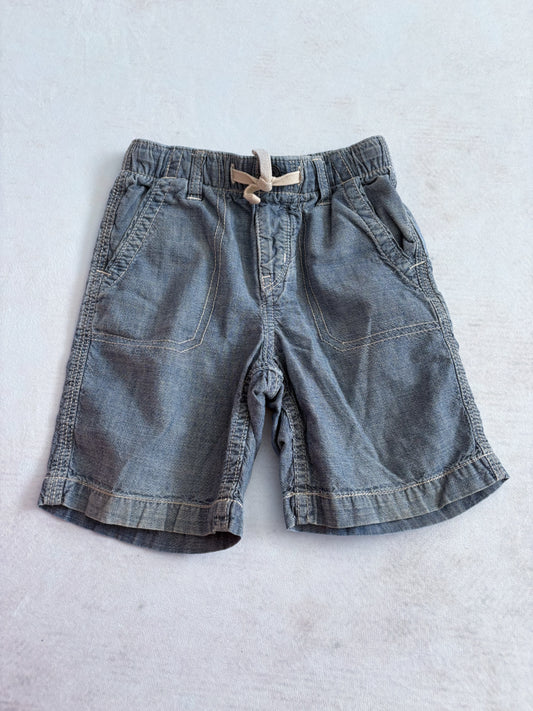 SHORT / Baby Gap 4 ans