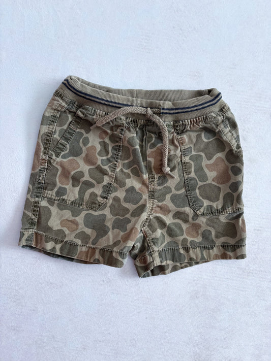 SHORT / Oshkosh 24 mois