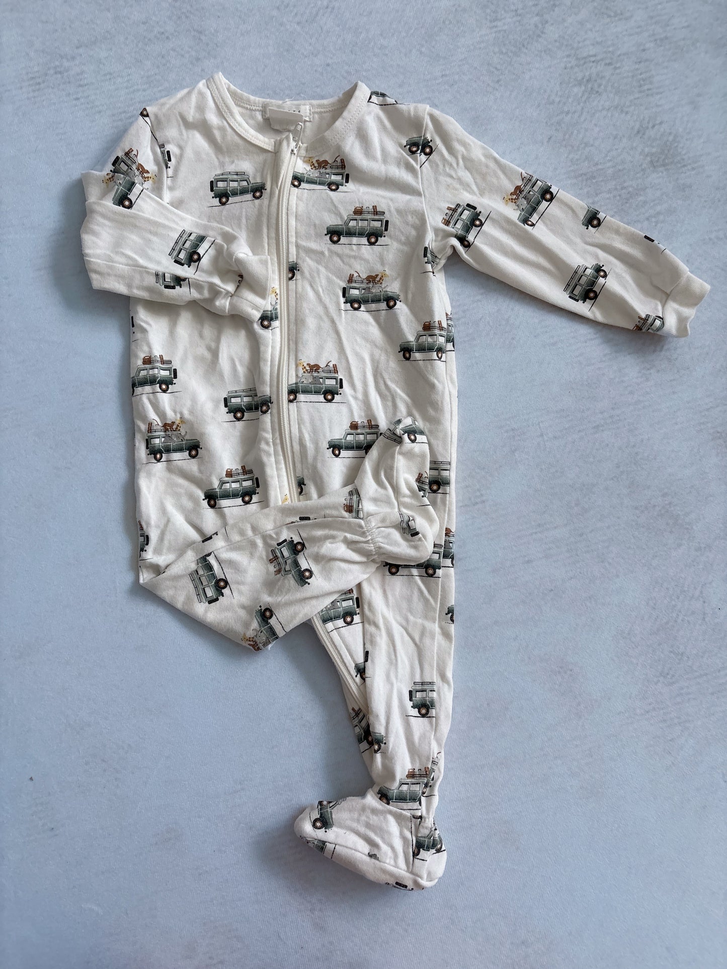 PYJAMA / Petit lem 6 mois (petite tache)