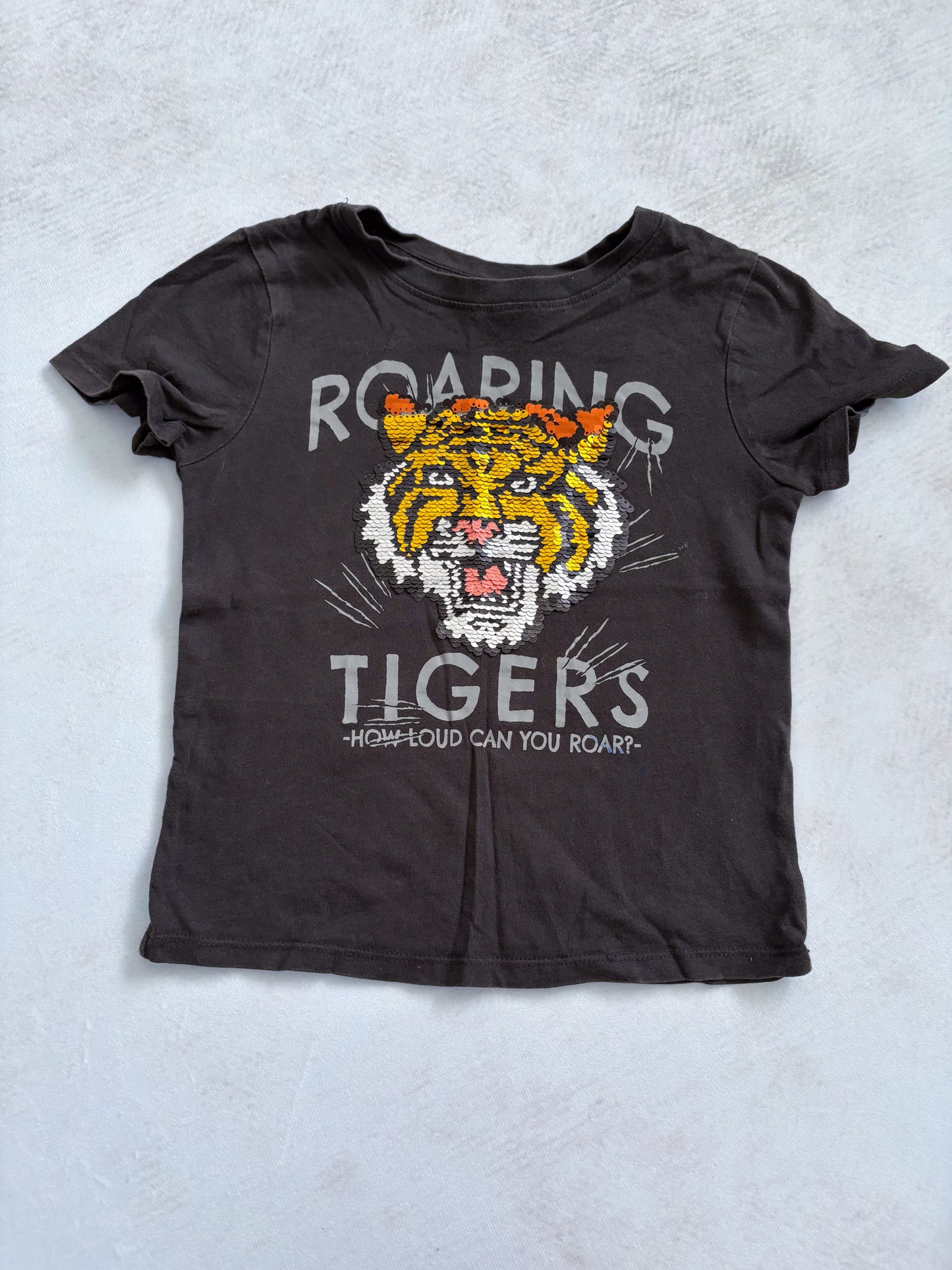 T-SHIRT / H&M 4-6 ans