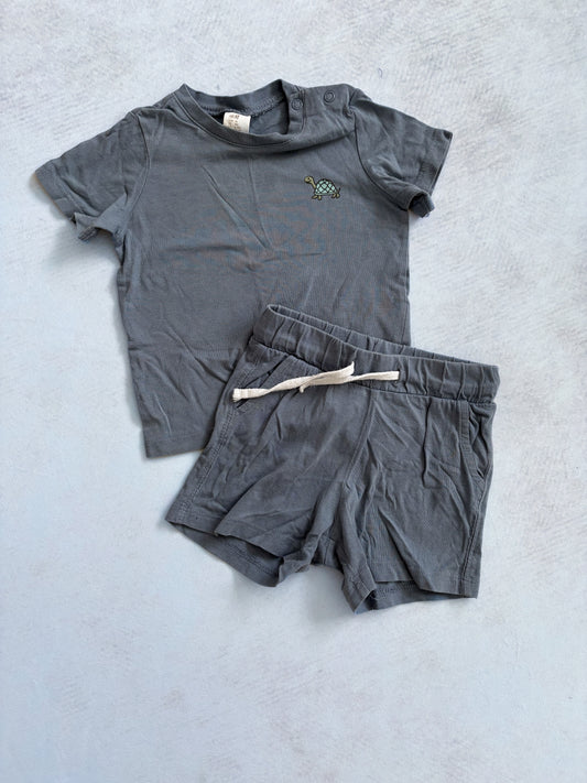 ENSEMBLE / H&M 6-9 mois