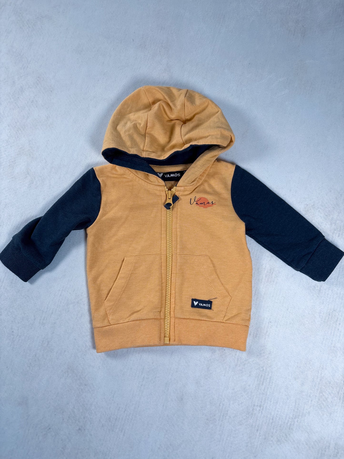 VESTE / Vamos 3 mois