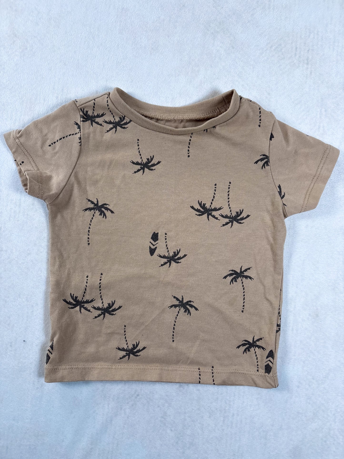 T-SHIRT / Tag 6 mois