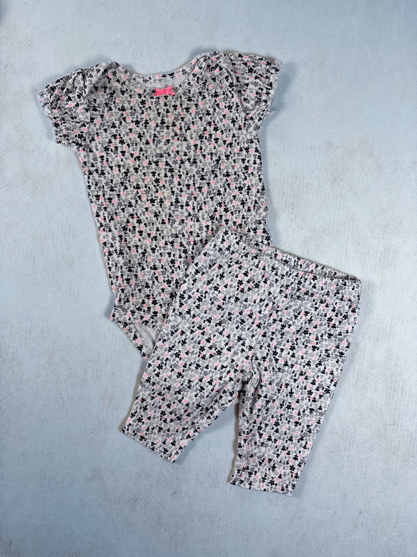ENSEMBLE / Carters 3-6 mois