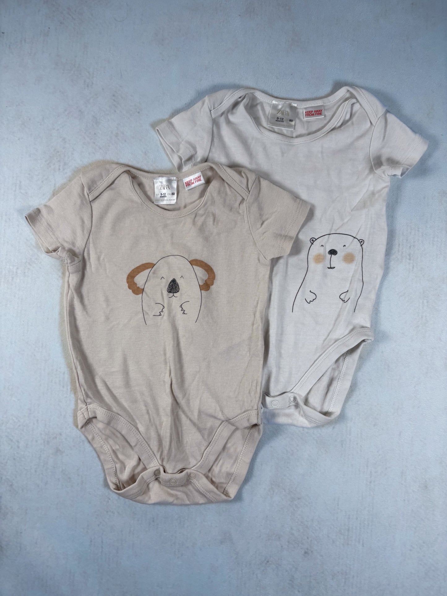 CACHE-COUCHE / Zara 9-12 mois