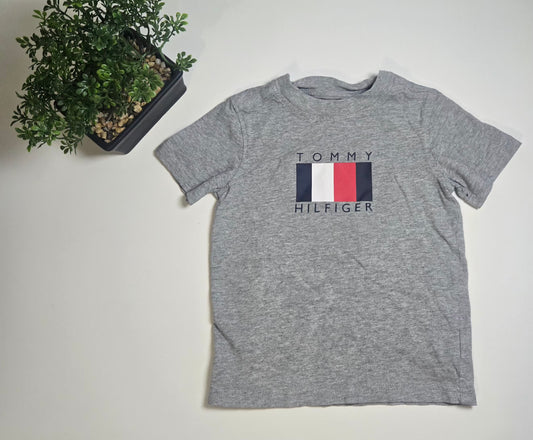 Tommy Hilfiger 2T *Trou sous l'aisselle*